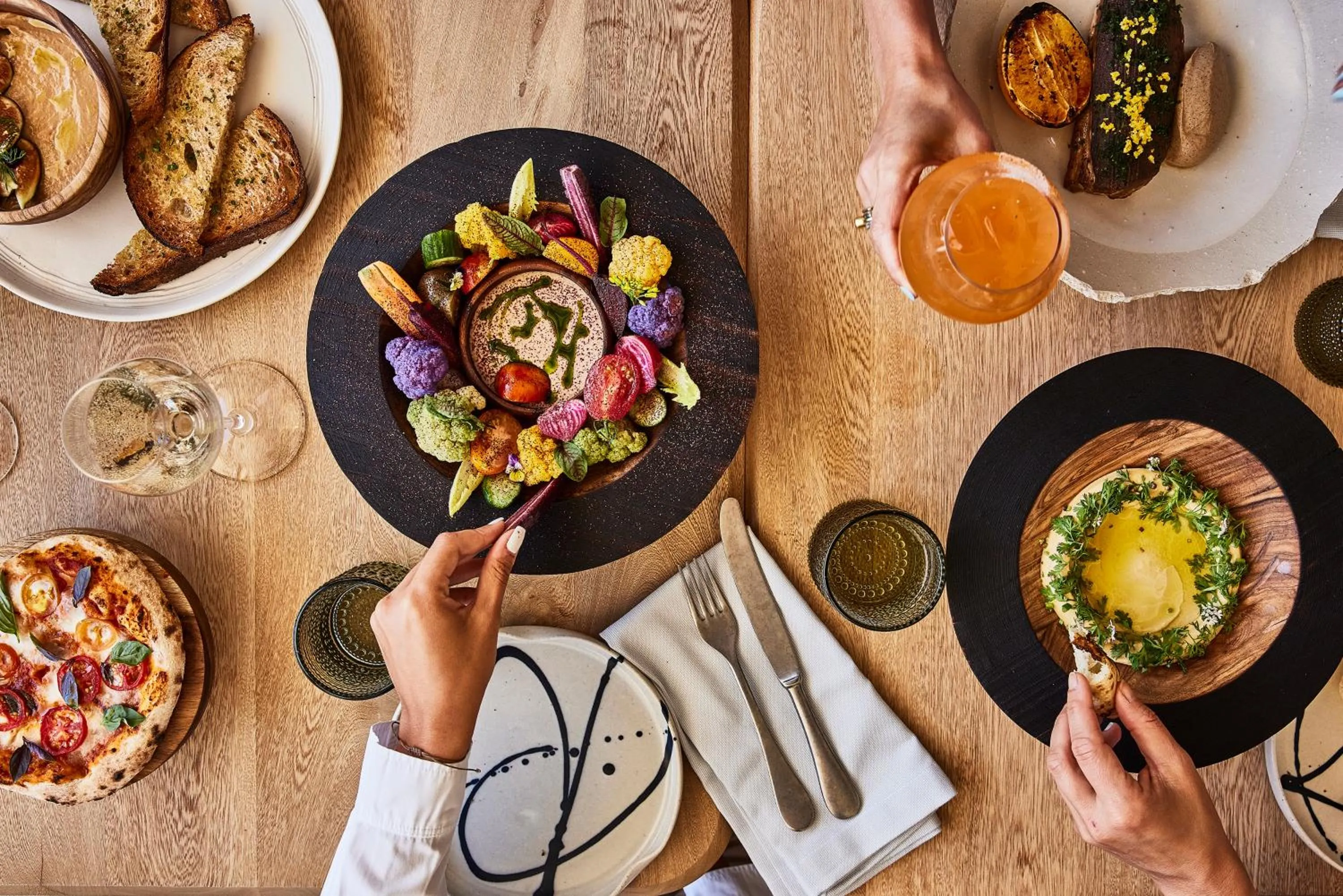 Restaurant/places to eat in Chileno Bay Resort & Residences, Auberge Collection