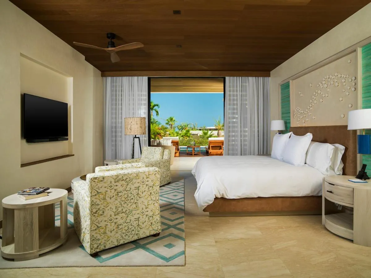 Bed in Chileno Bay Resort & Residences, Auberge Collection