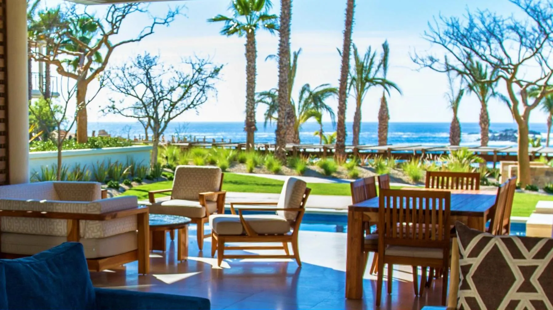 Balcony/Terrace in Chileno Bay Resort & Residences, Auberge Collection