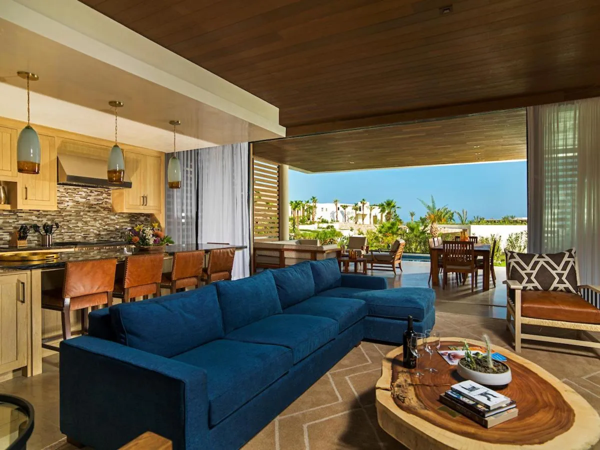 Chileno Bay Resort & Residences, Auberge Collection