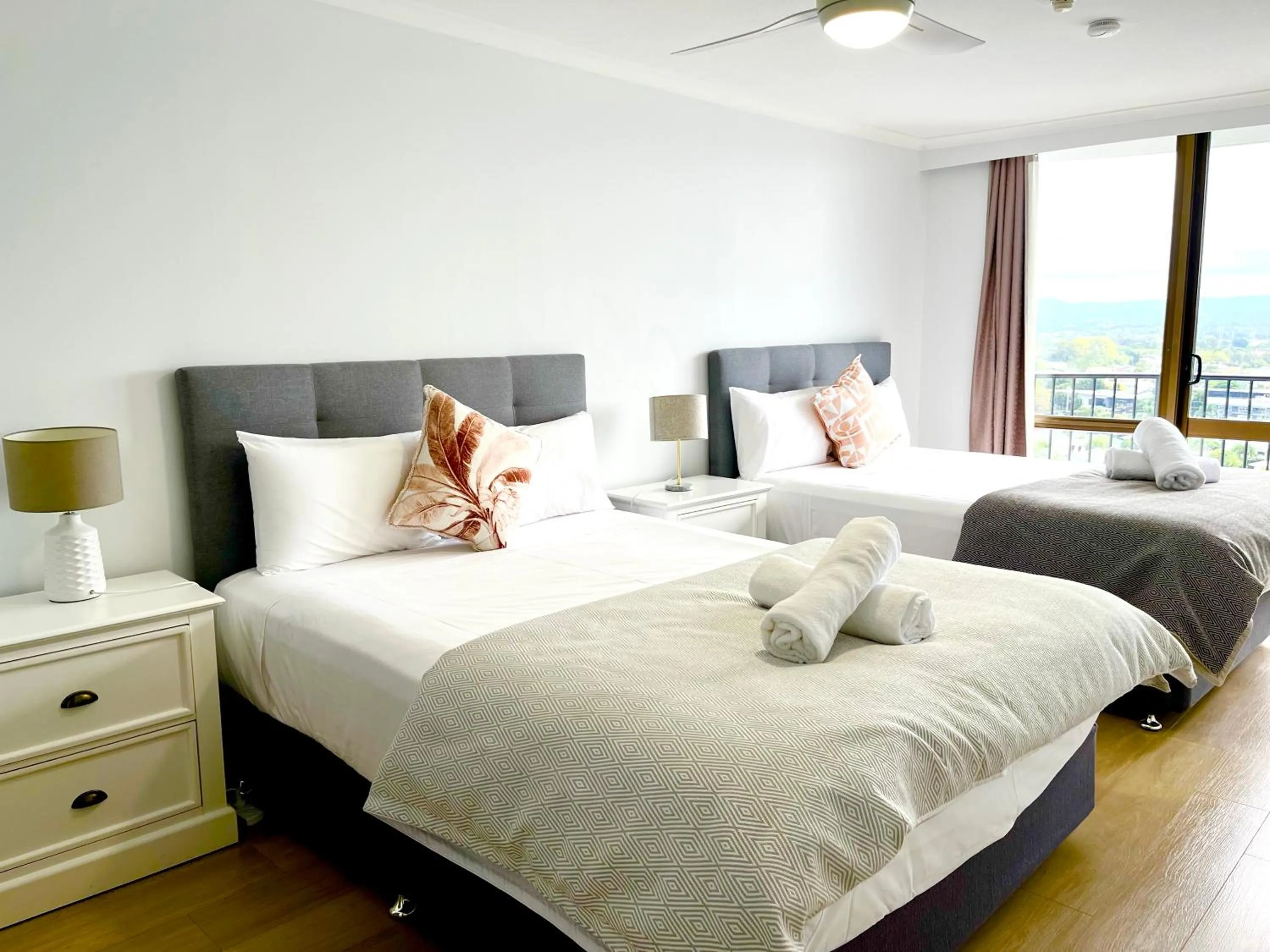 Bed in Silverton Apartment Resort Surfers Paradise