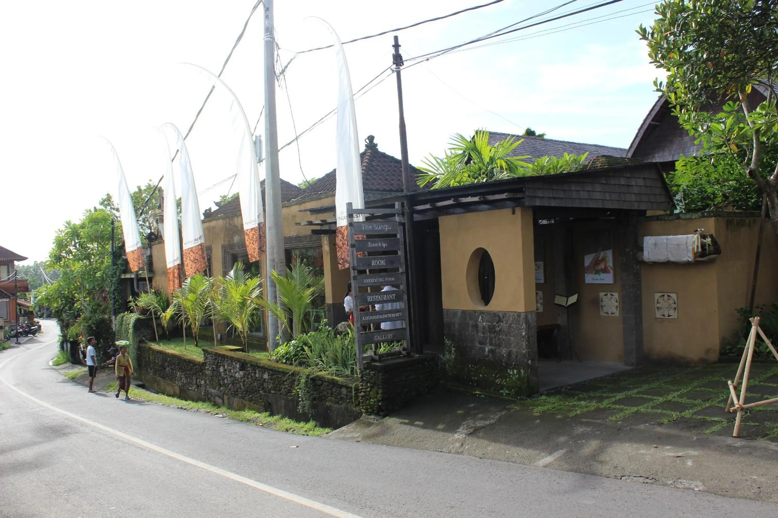 Restaurant/places to eat in The Sungu Resort & Spa