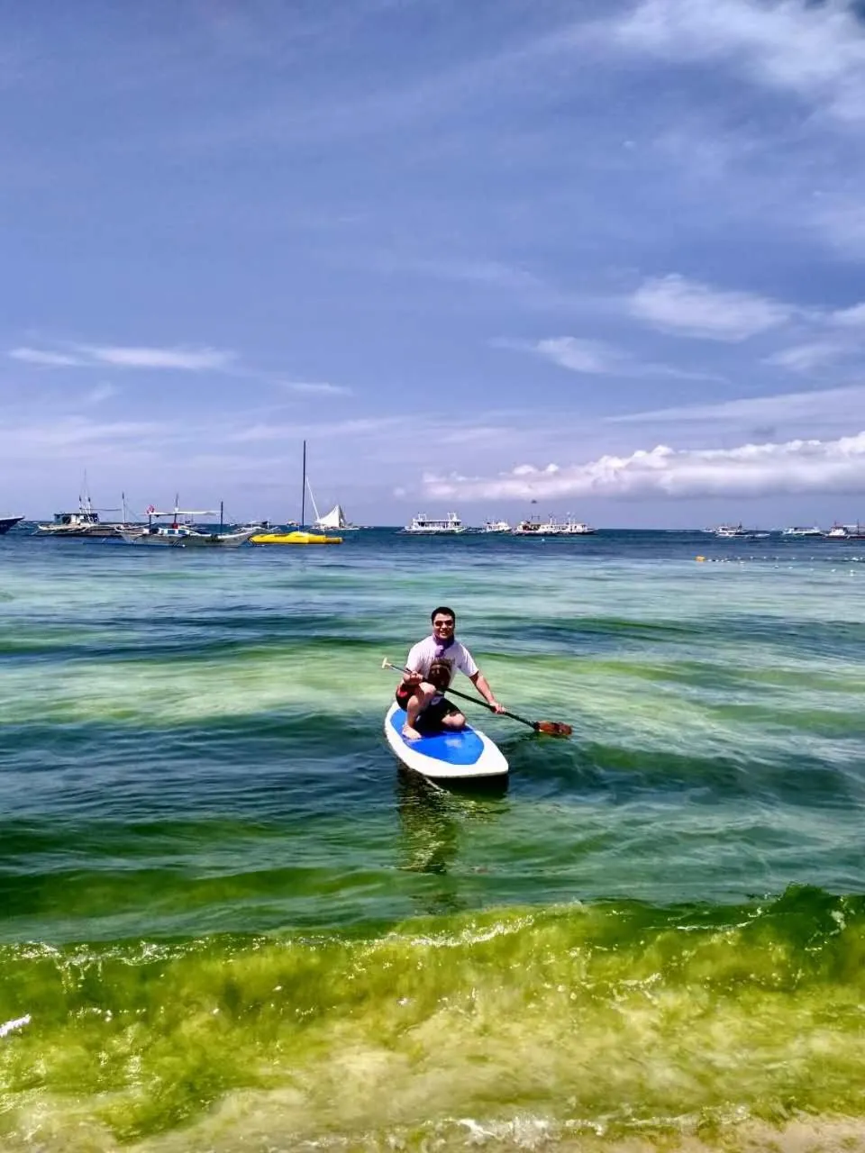 Entertainment in Grand Blue Beach Hotel