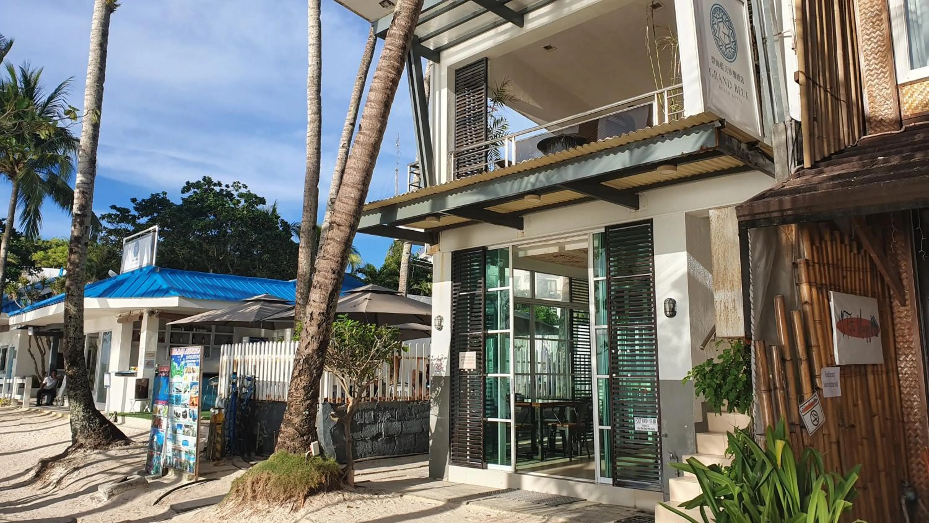 Grand Blue Beach Hotel