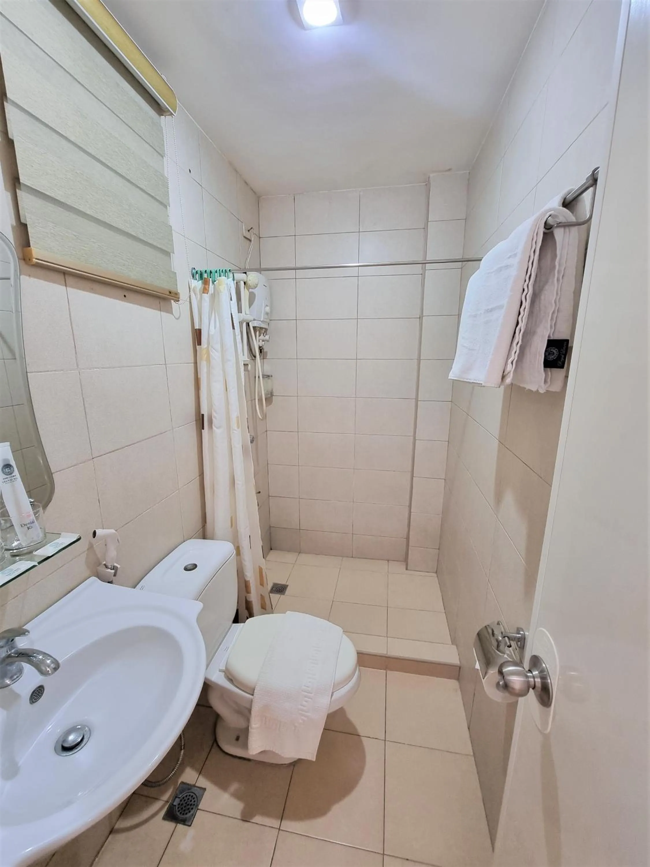 Grand Blue Beach Hotel