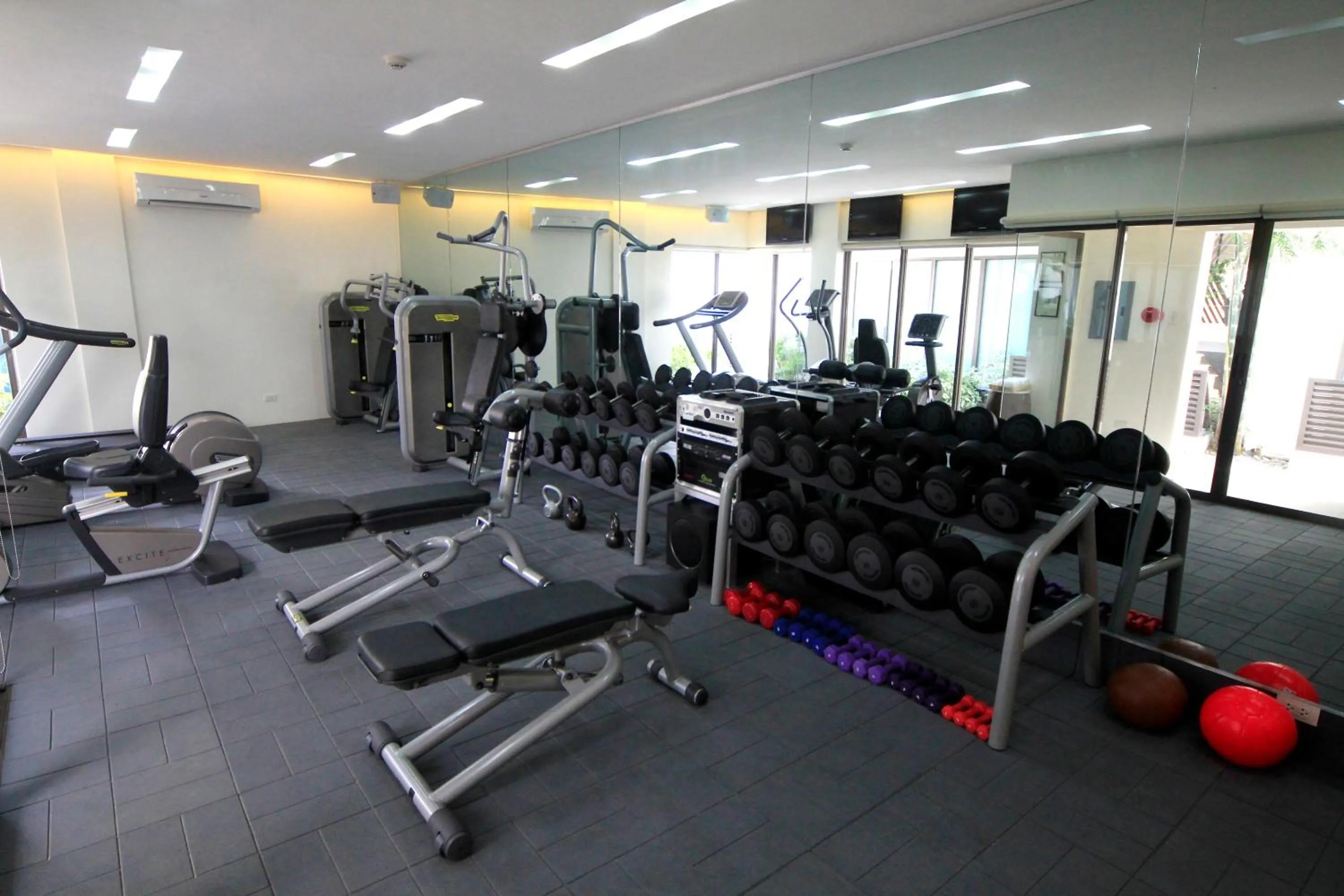 Fitness centre/facilities in Discovery Boracay