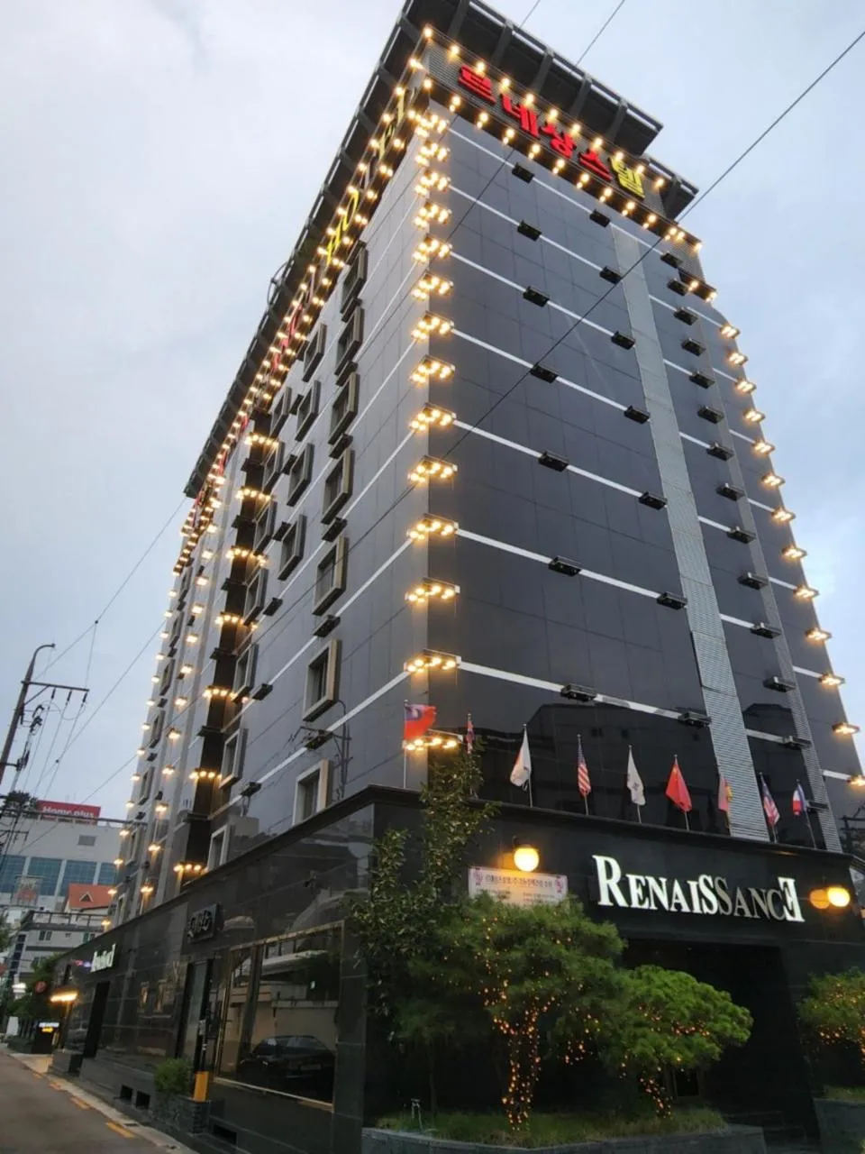 Property building in Renaissance Hotel Pohang