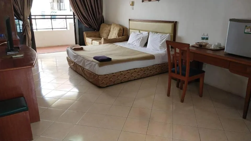 Bed in Marina Cove Resort