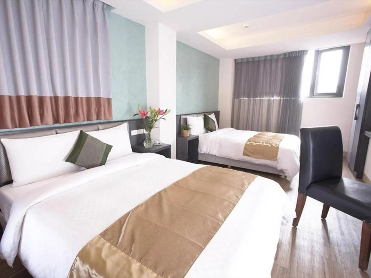 Bed in Jinbao Hotel