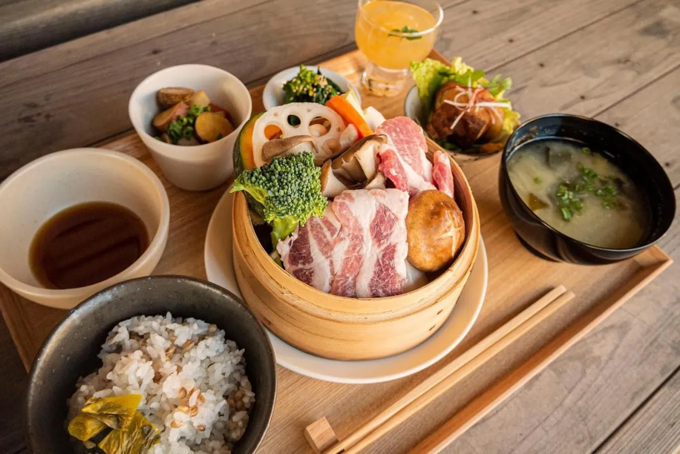 Food in Hostel & Tatami Bar Uchikobare -内子晴れ-