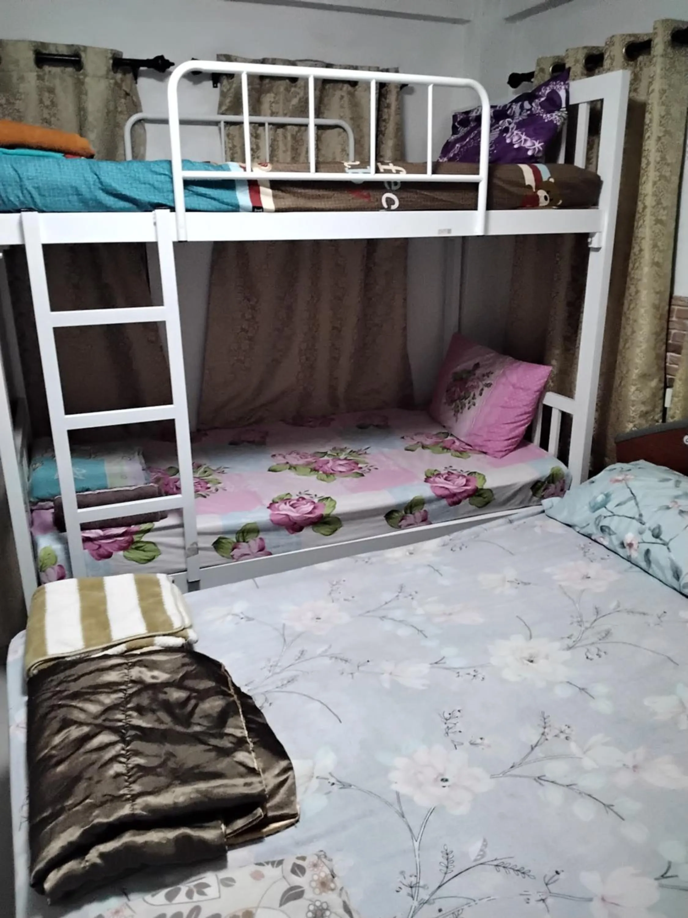 Bed in Danee Hostel