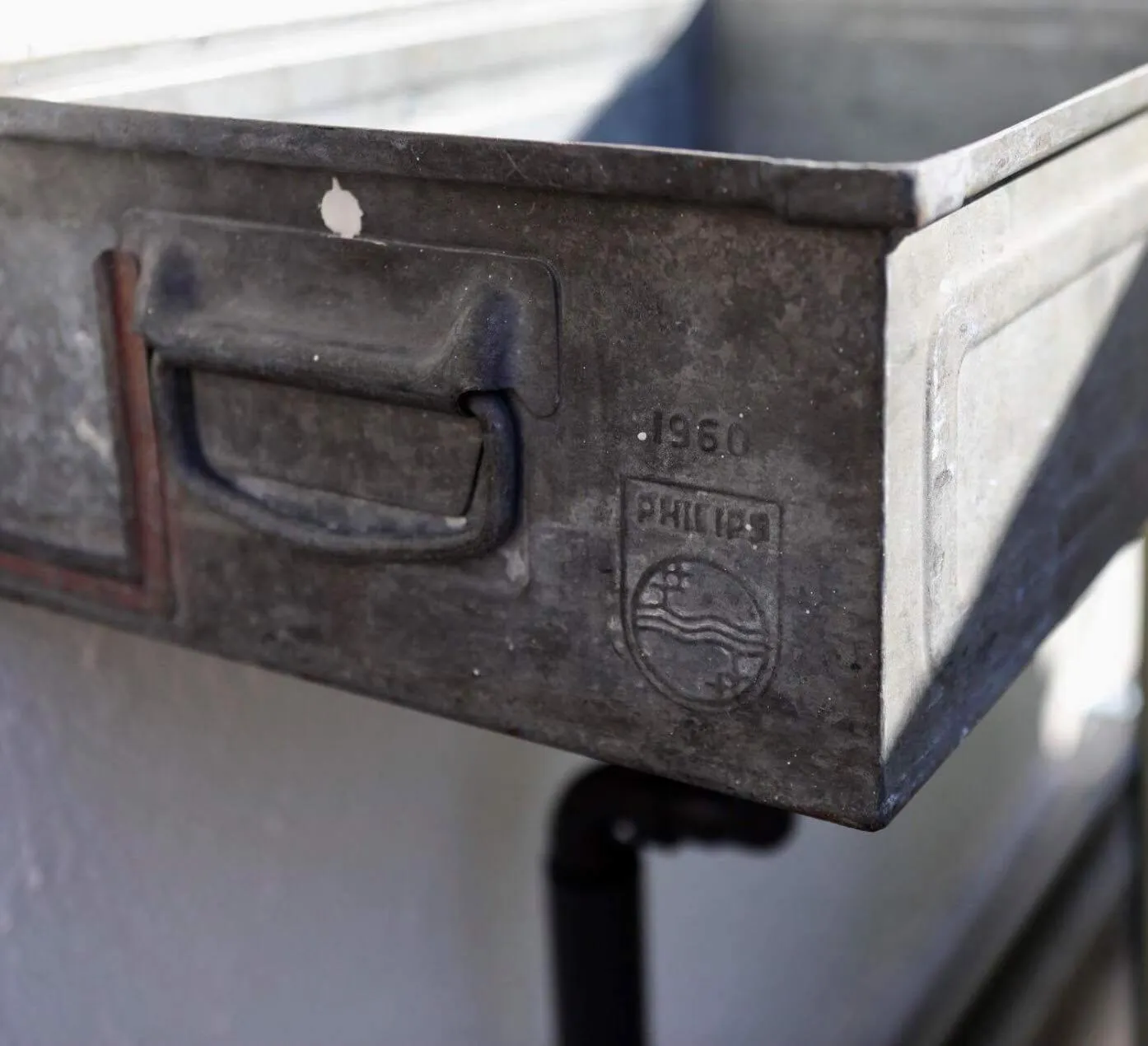 Decorative detail in Sunny Day Hostel