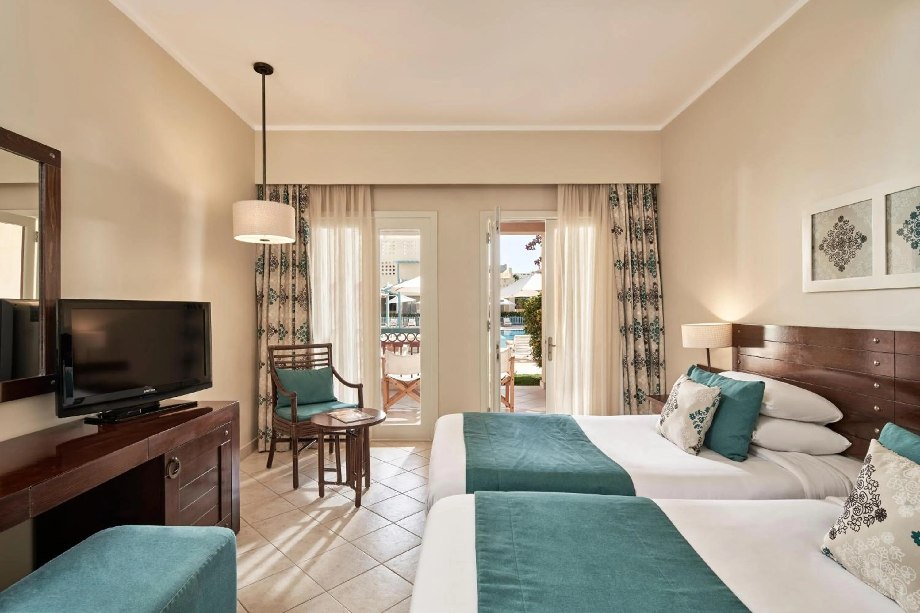 Photo of the whole room, Bed in Mosaique Hotel El Gouna