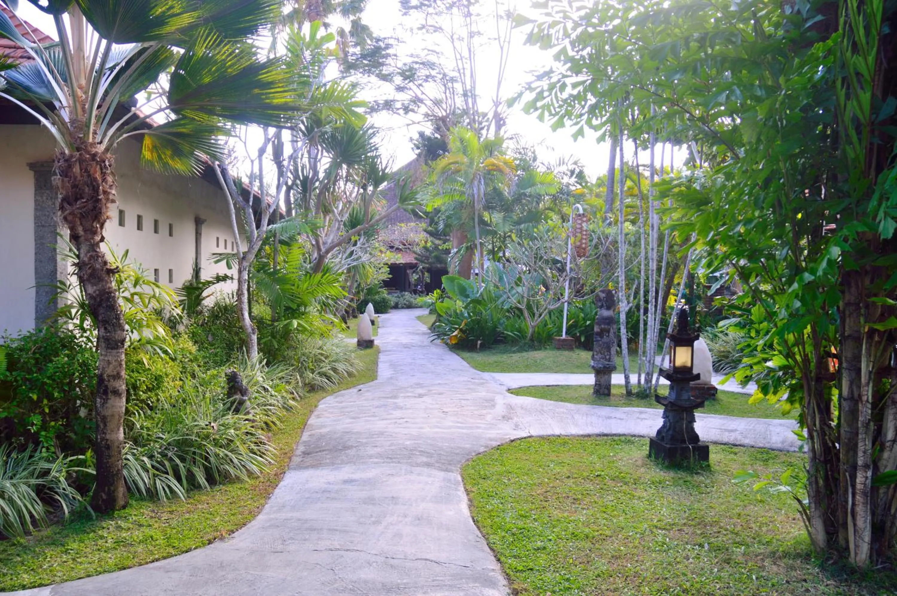Garden in Peneeda View Beach Hotel