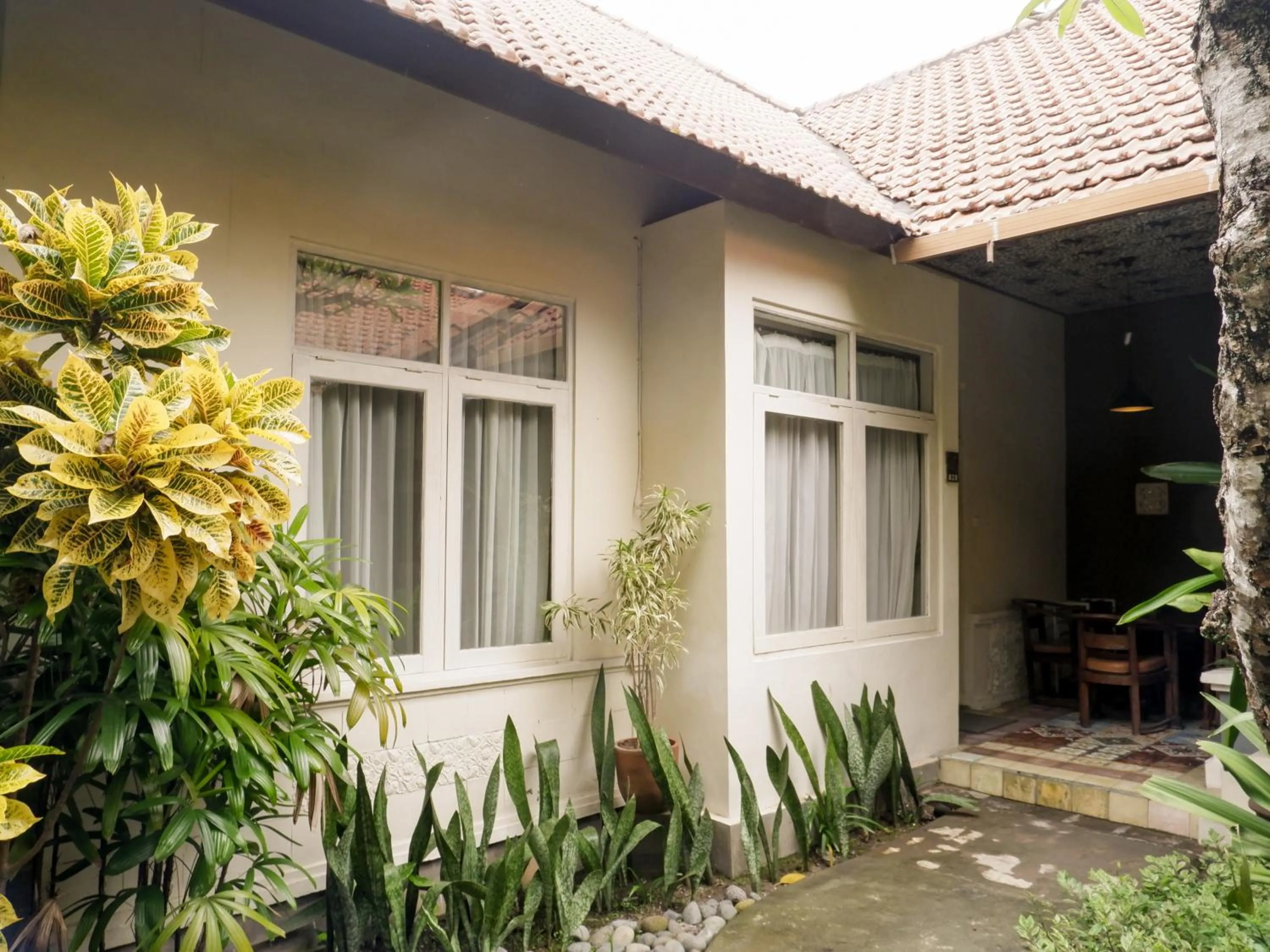 Property building in Peneeda View Beach Hotel