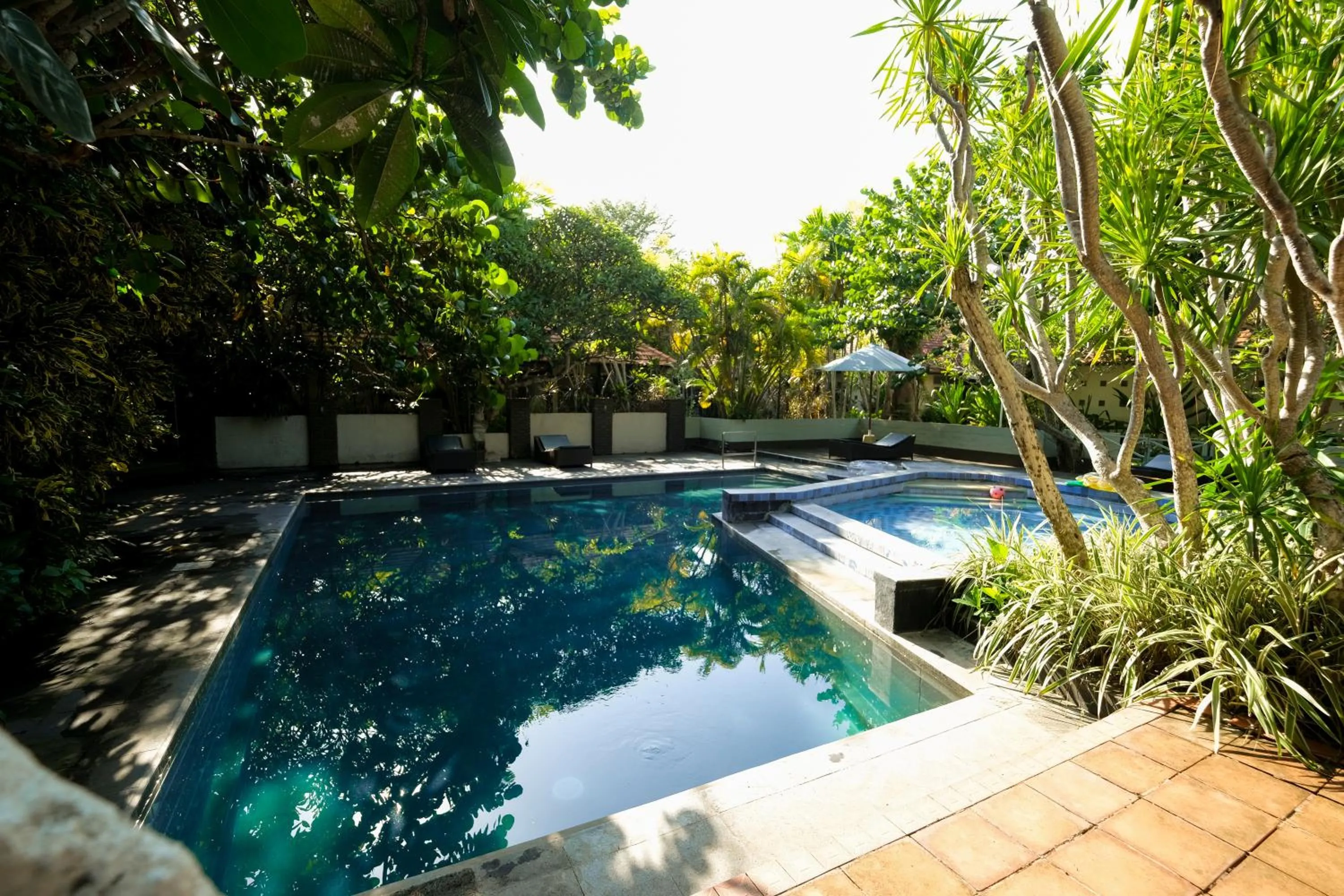 Swimming pool in Peneeda View Beach Hotel