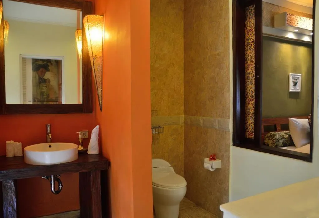 Toilet, Bed in Peneeda View Beach Hotel