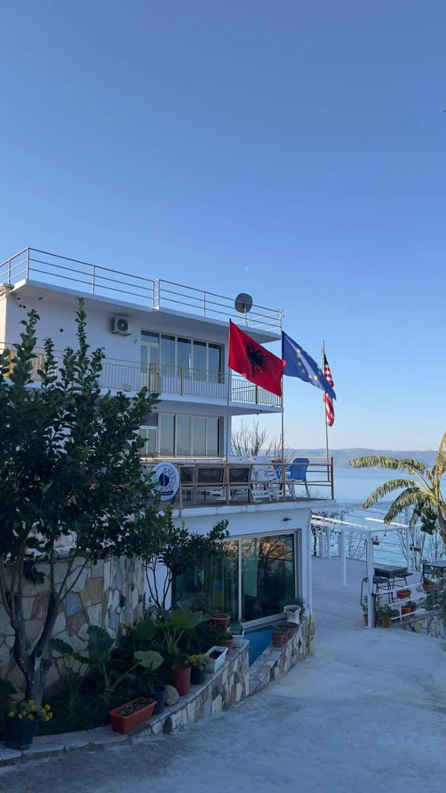 Lobby or reception in Vila Rahmi & Veli Dervishaj