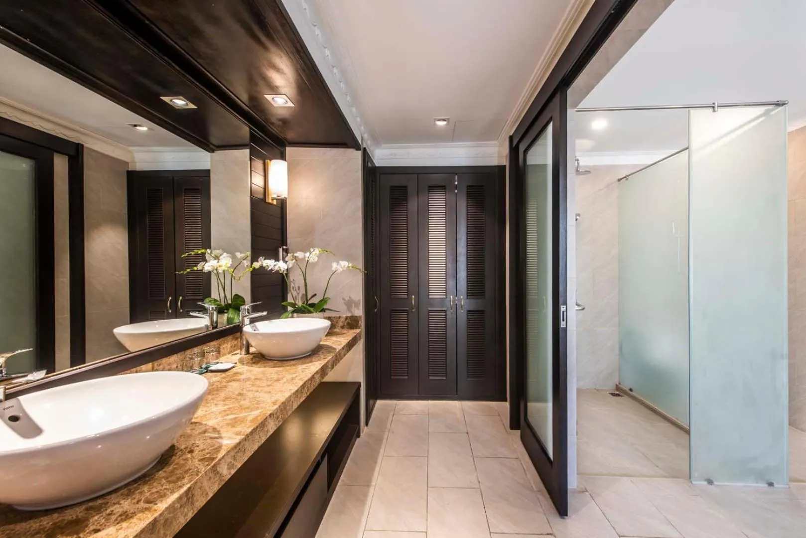 Bathroom in Hon Tam Resort