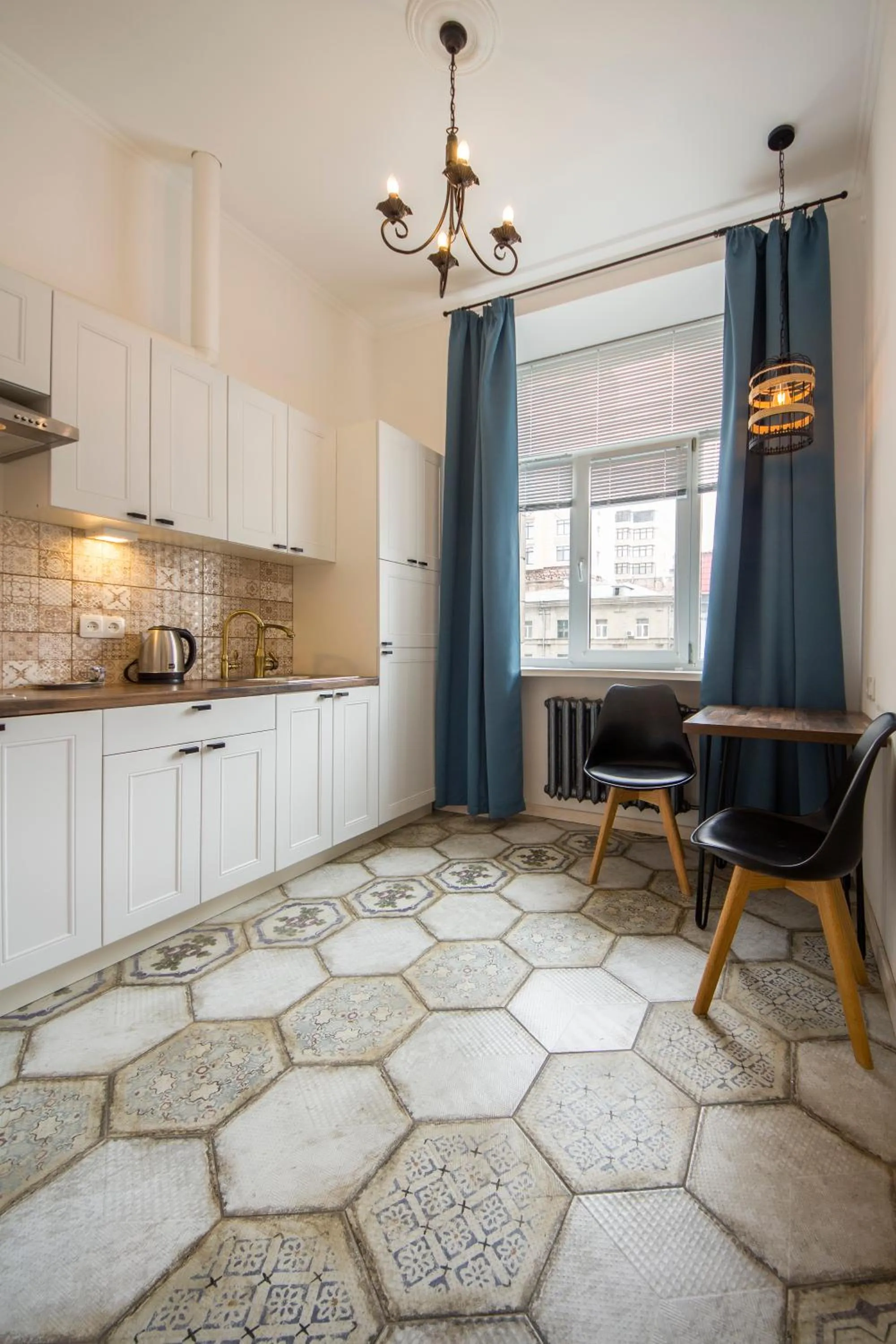 Kitchen or kitchenette in Central Dayflat Apartments