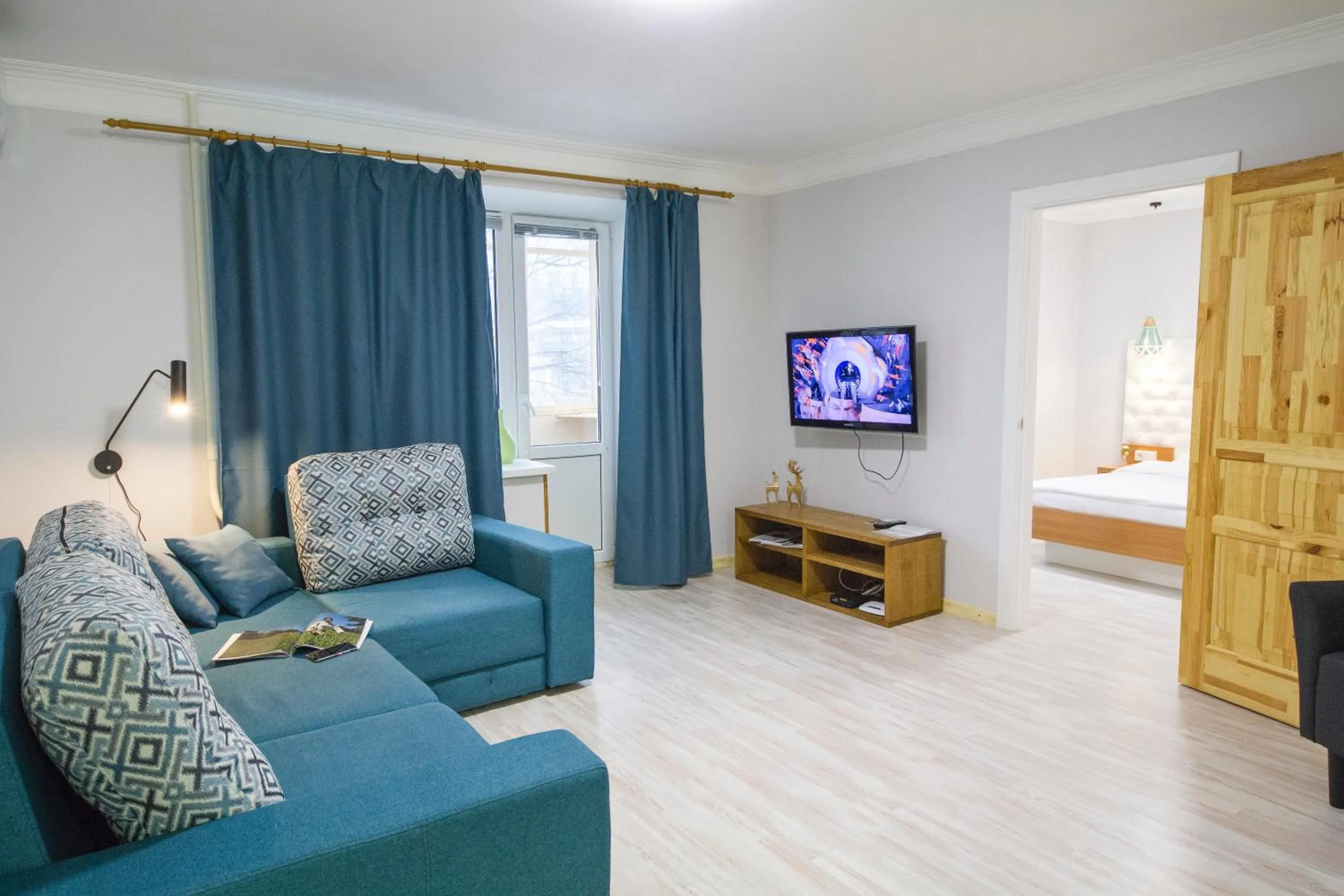 TV and multimedia, Bed in Central Dayflat Apartments