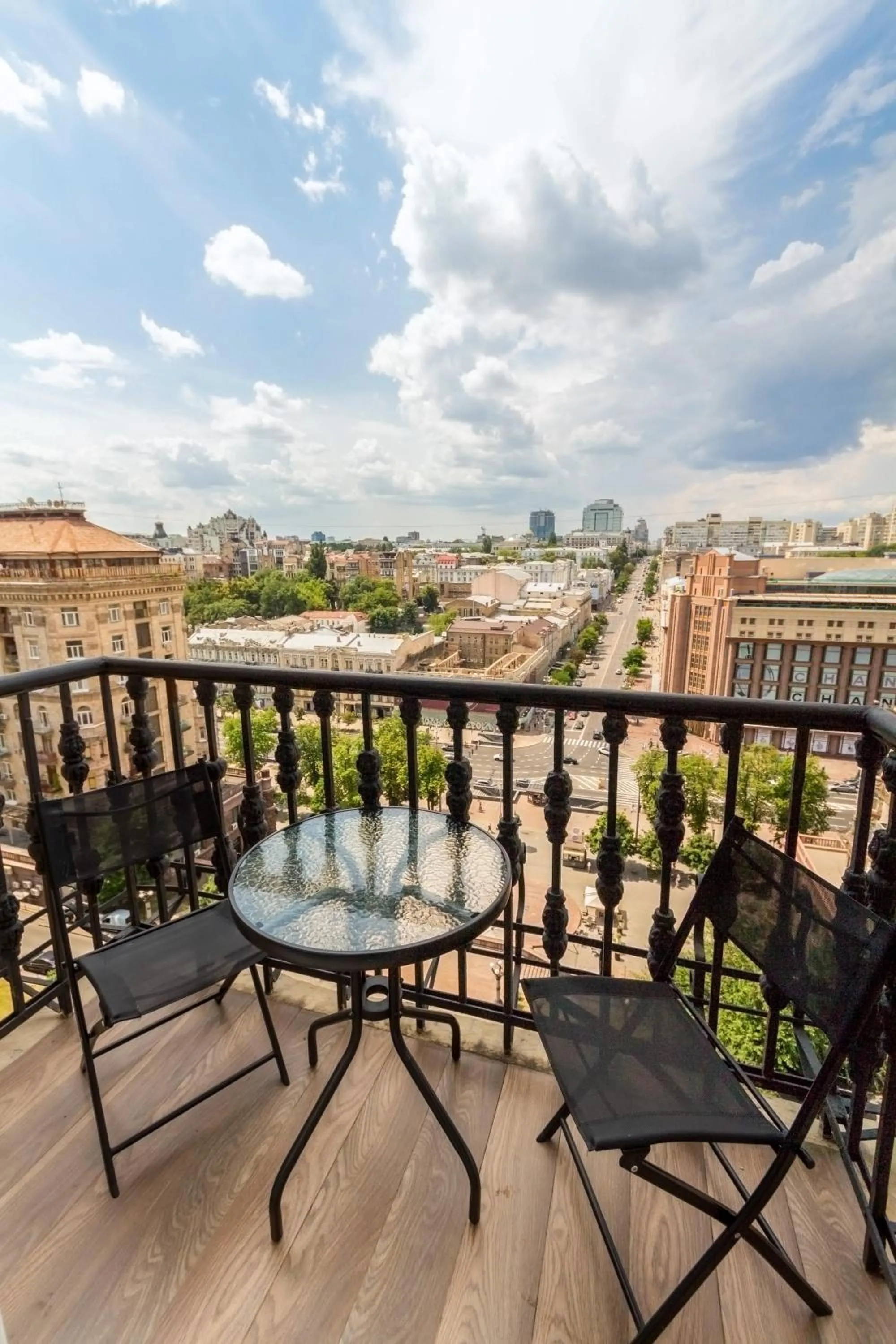 Central Dayflat Apartments