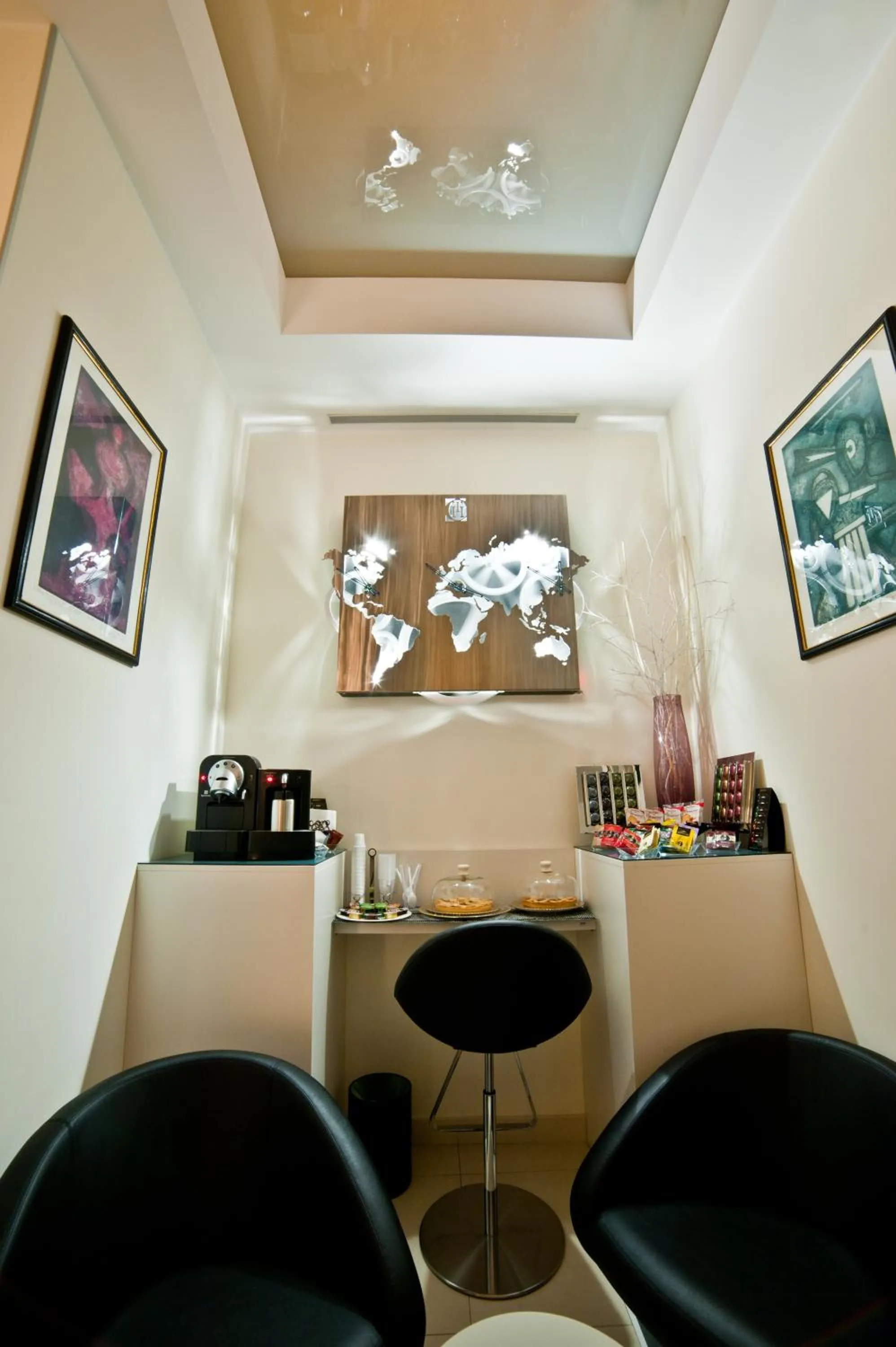 Decorative detail in Town House Cavour