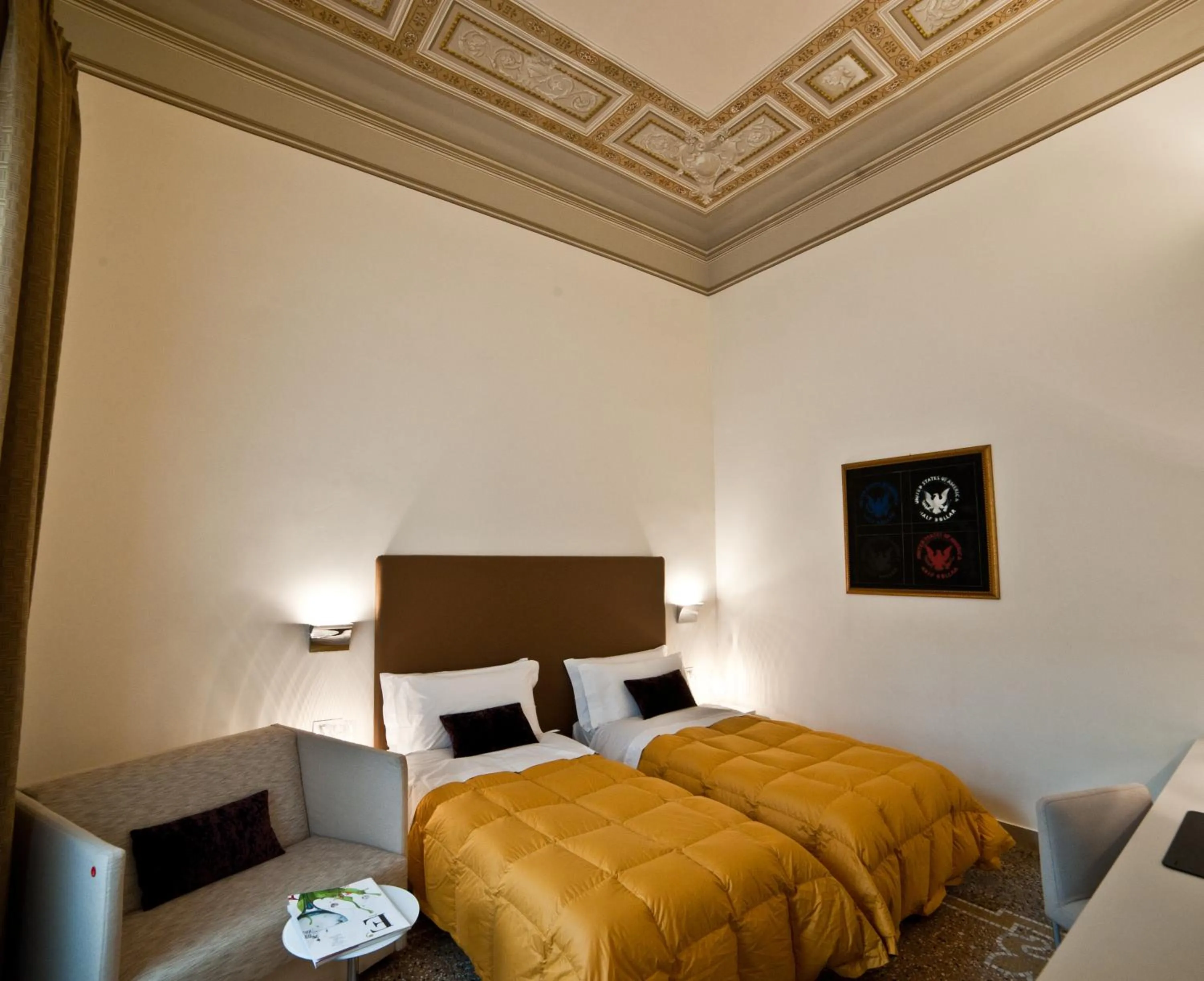 Photo of the whole room, Bed in Town House Cavour