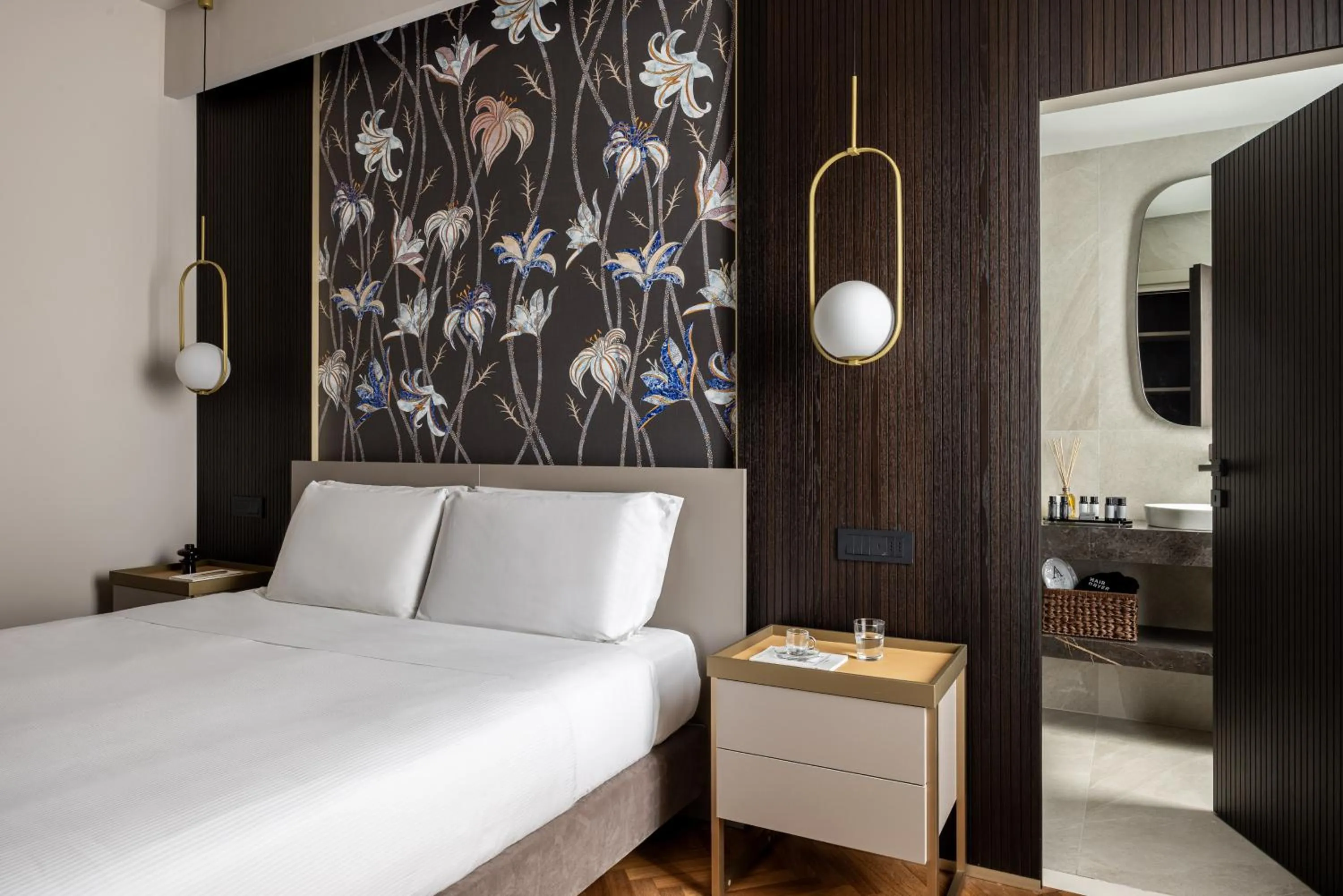 Bathroom, Bed in Aramis Deluxe Rooms