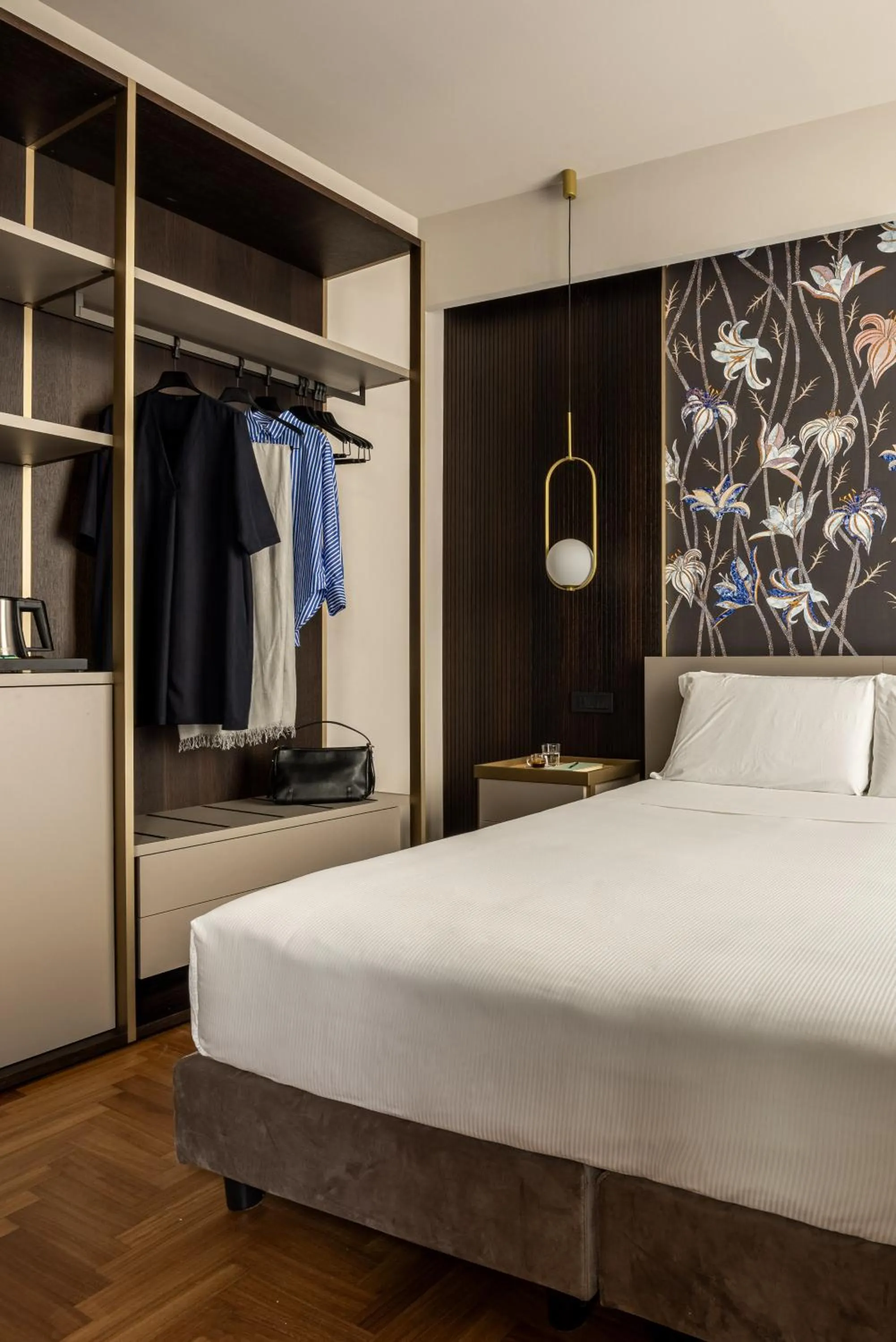 Bedroom, Bed in Aramis Deluxe Rooms