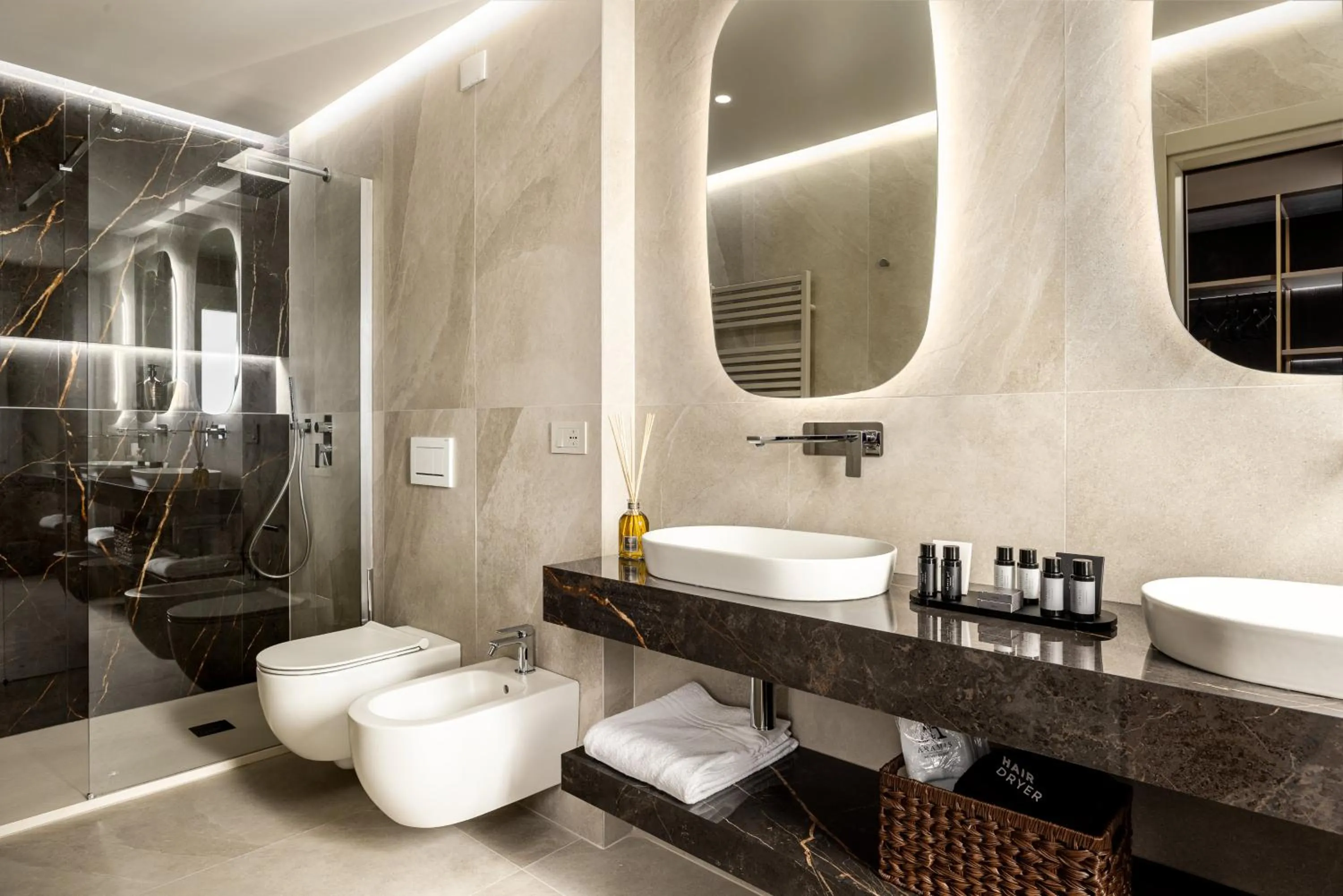 Bathroom in Aramis Deluxe Rooms