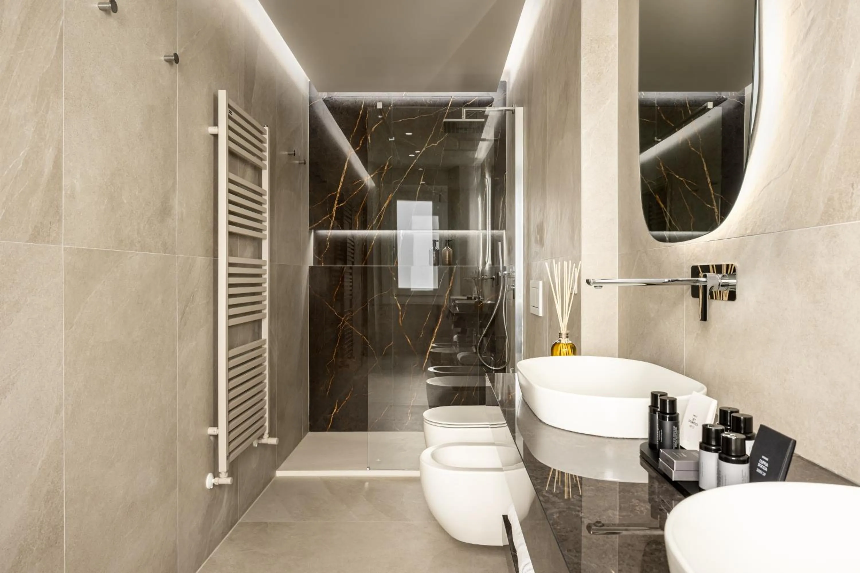Shower in Aramis Deluxe Rooms