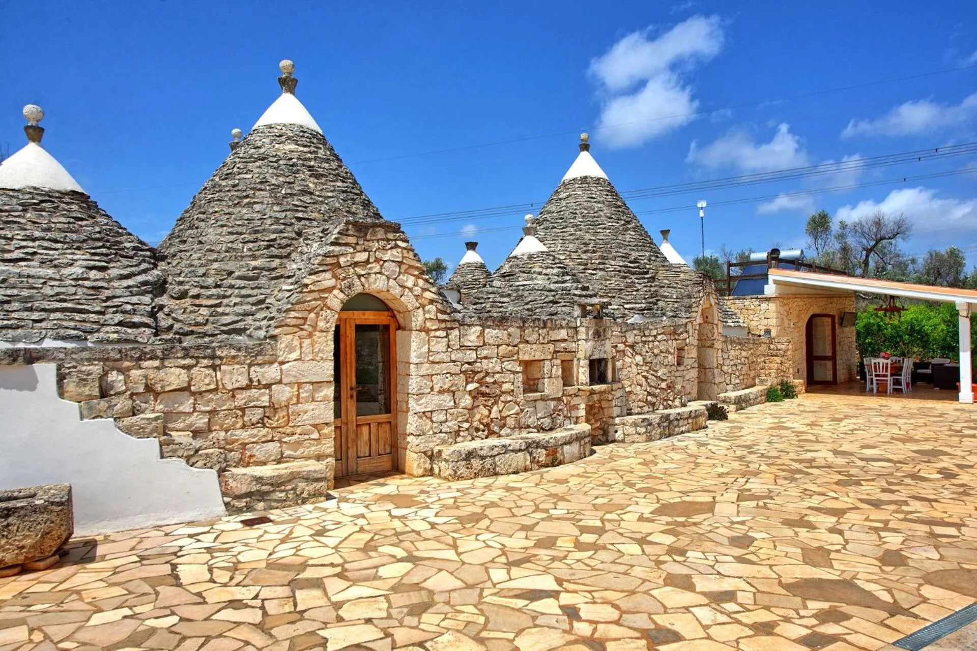 Property building in Trullo Santo Stefano by PosarelliVillas
