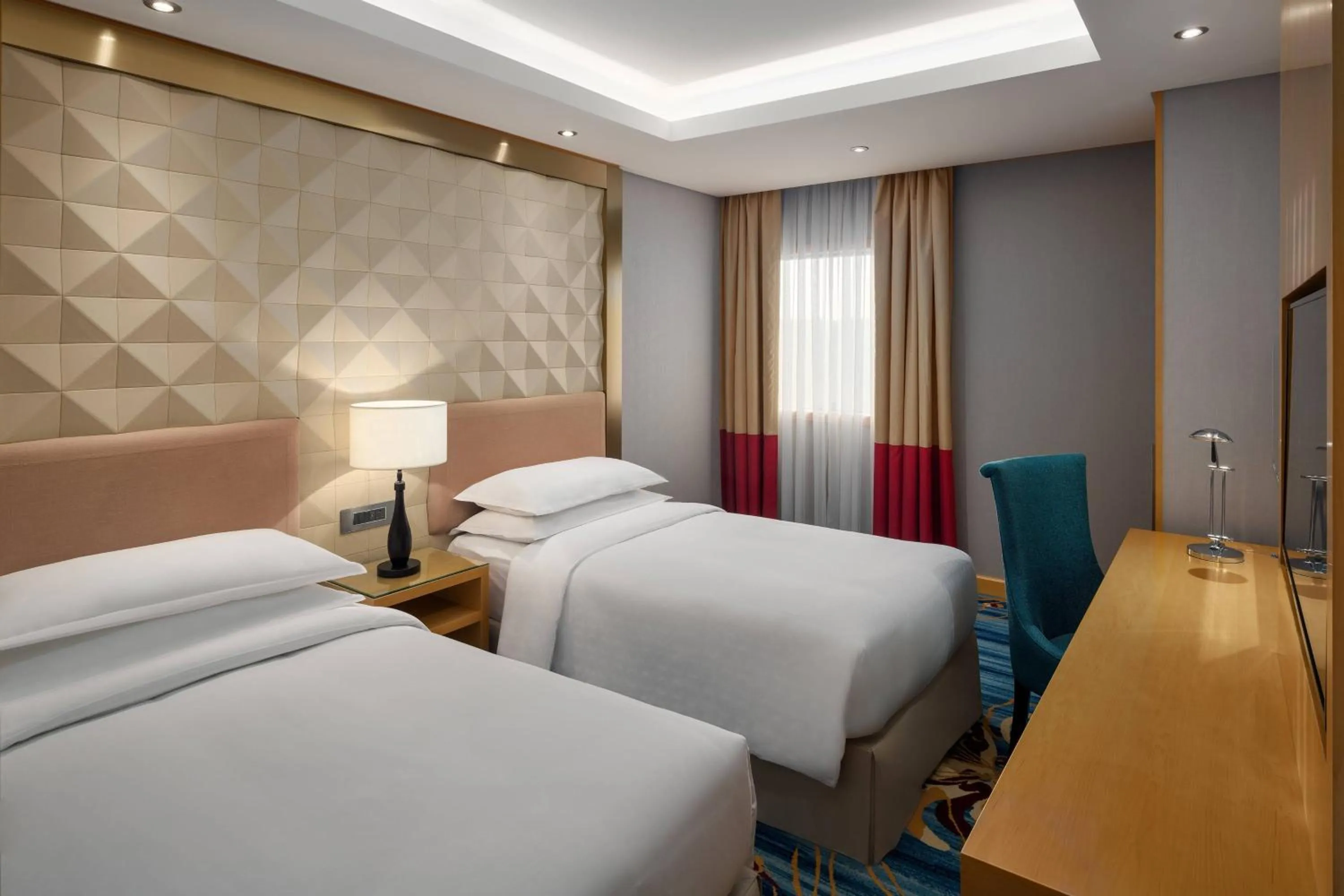 Bedroom, Bed in Sheraton Makkah Jabal Al Kaaba Hotel