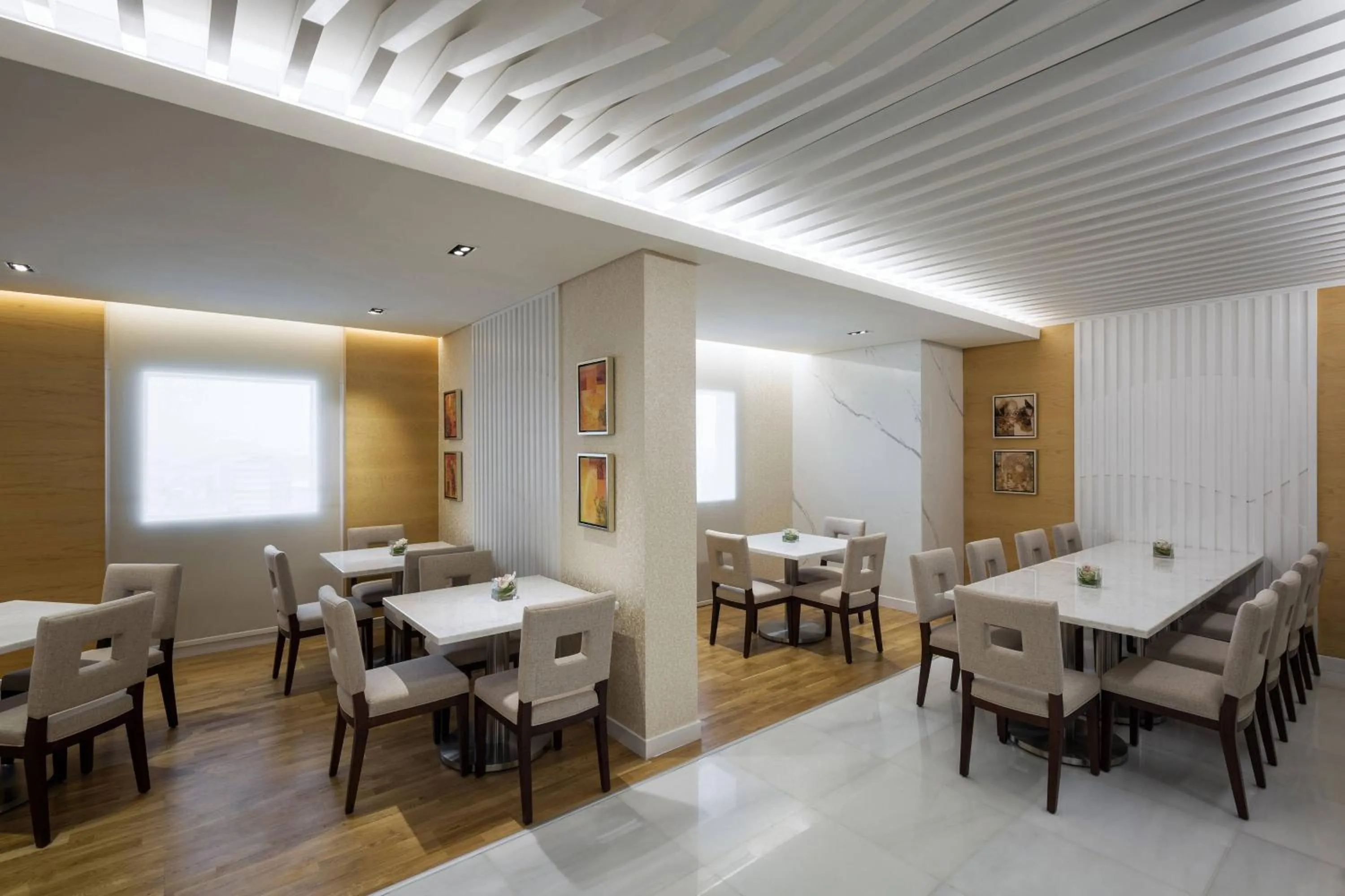 Lounge or bar in Sheraton Makkah Jabal Al Kaaba Hotel