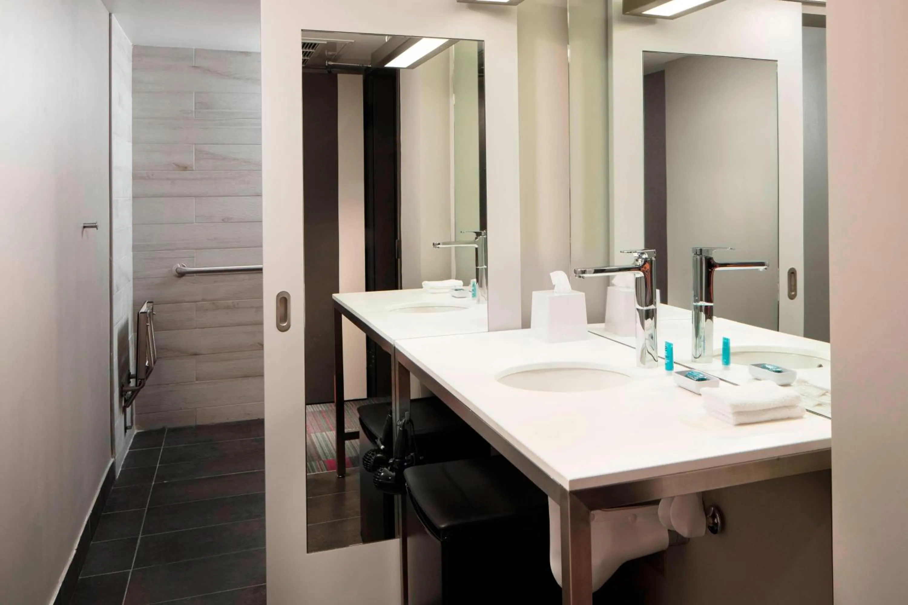 Bathroom in Aloft Coral Gables