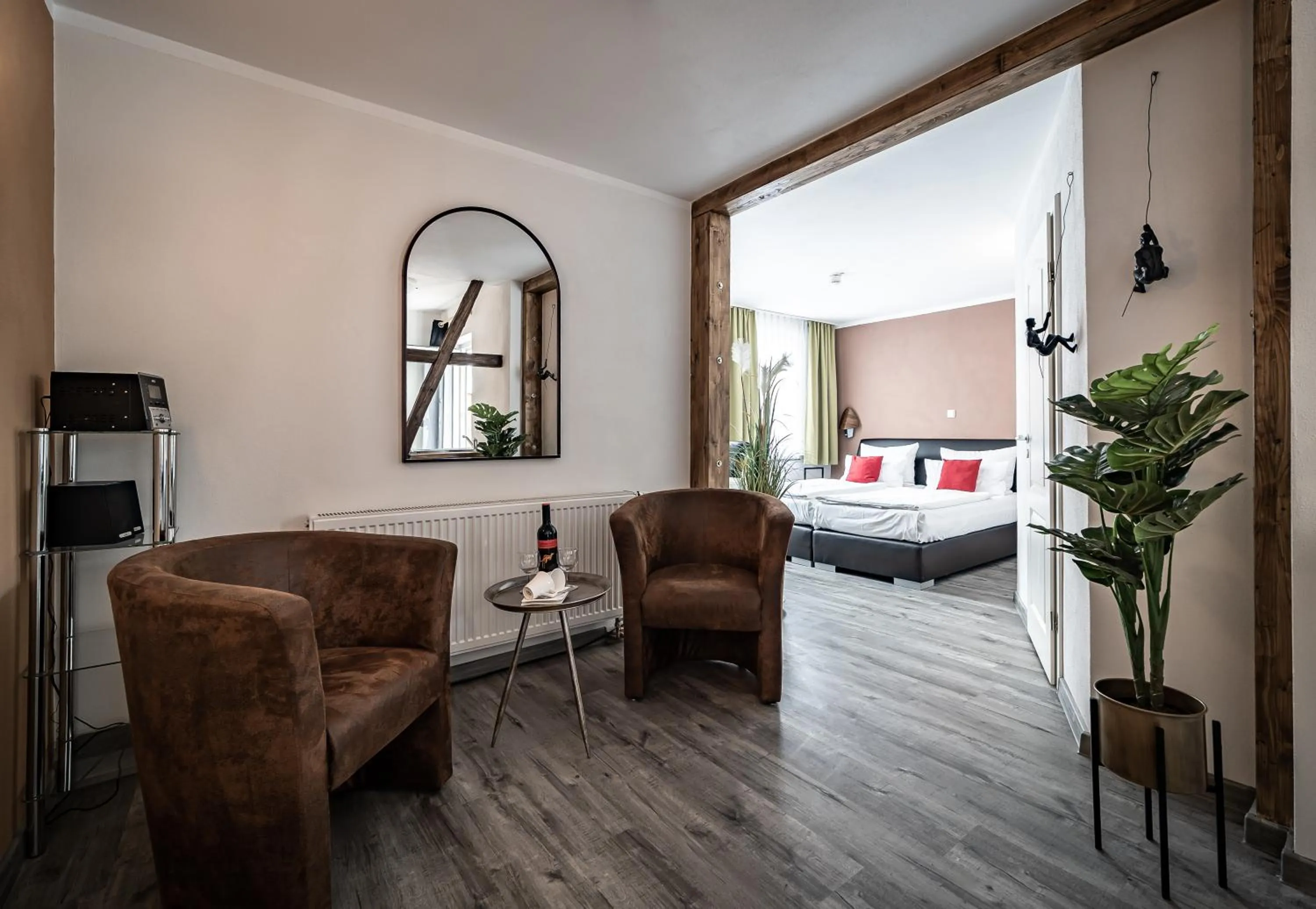 Photo of the whole room, Bed in Le petit Palais - Hotel/Pension