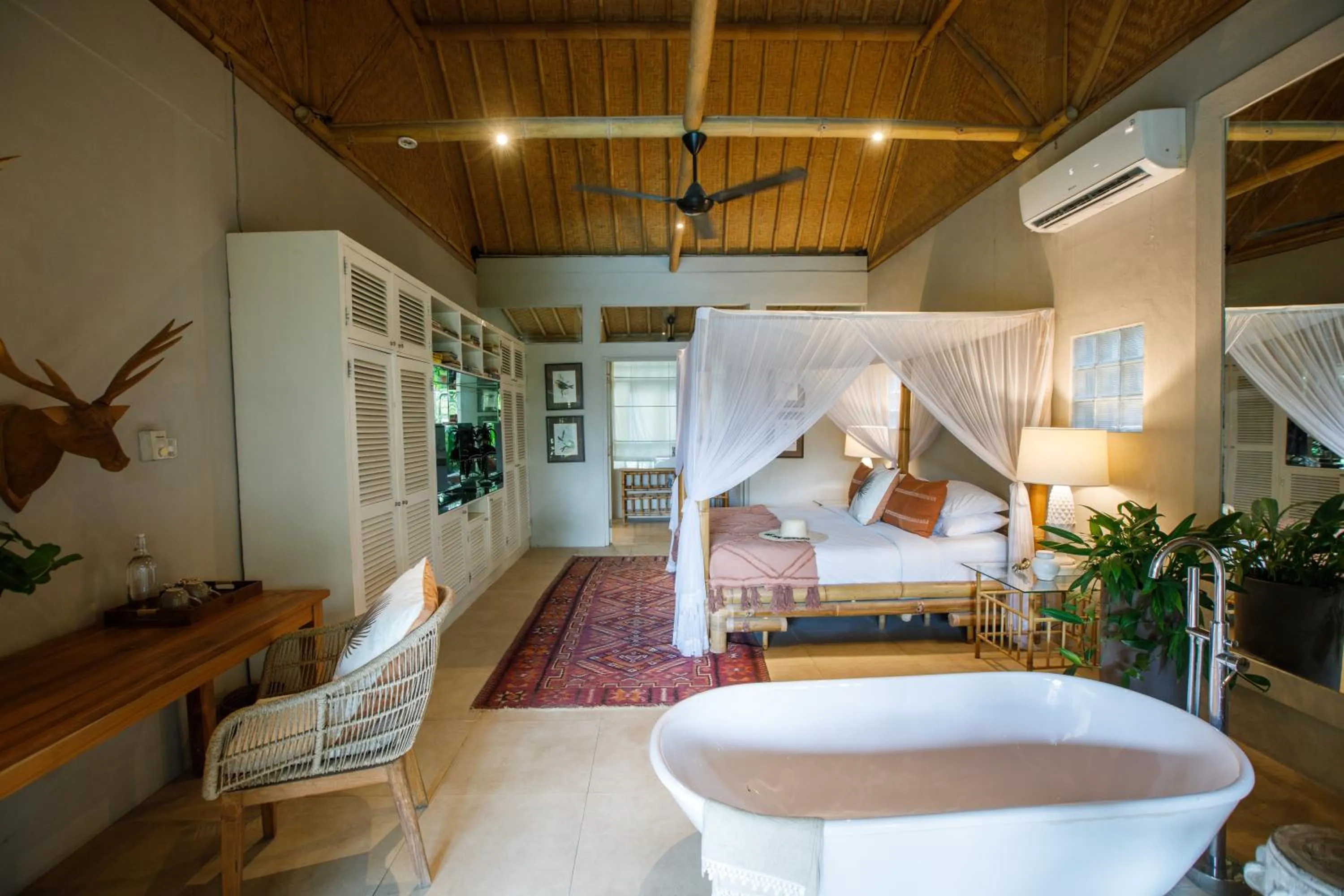 Bed in Bloomfield Umalas