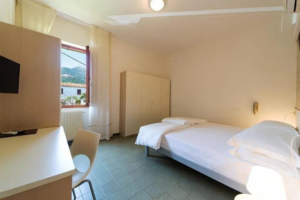 Quadruple Room - single occupancy in Hotel Casa Lupi Quadruple Room - single occupancy in Hotel Casa Lupi