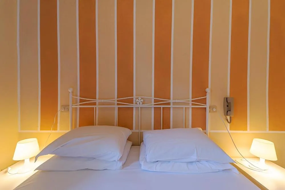 Bed in Hotel Casa Lupi