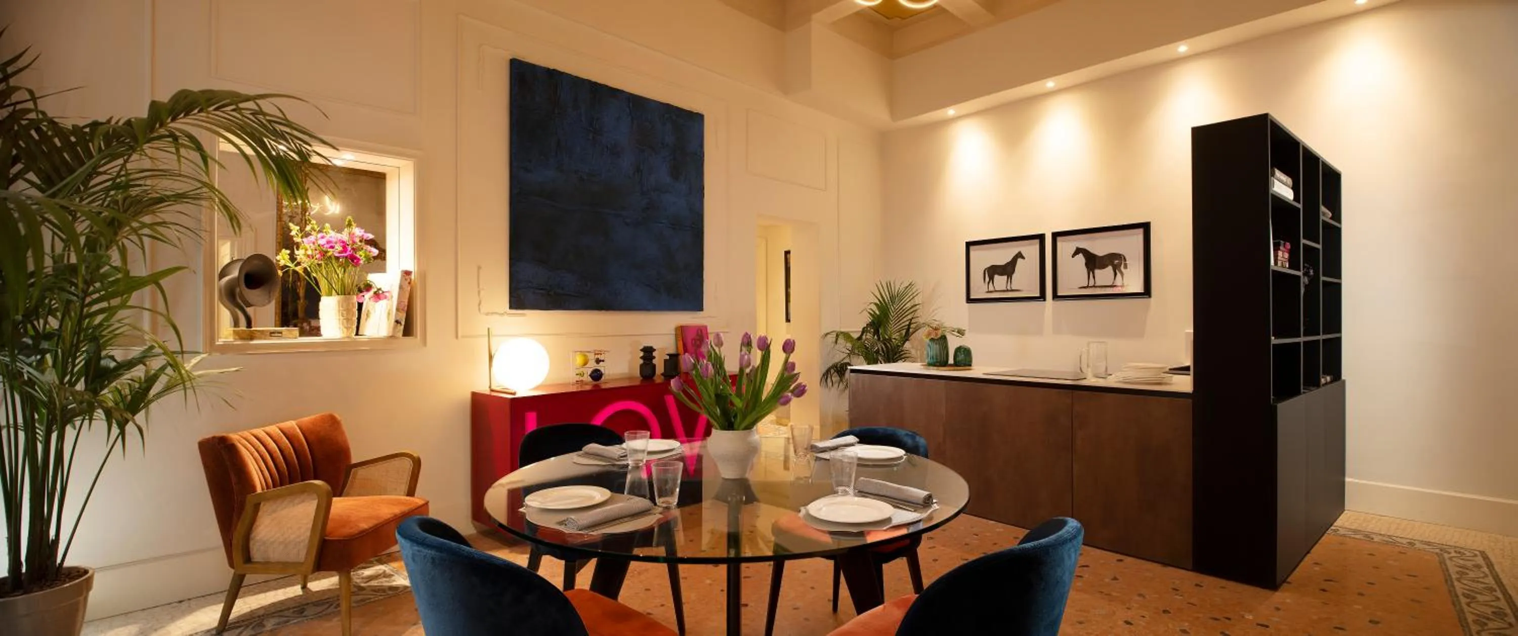 Kitchen or kitchenette in Elizabeth Unique Hotel | a Member of Design Hotels™