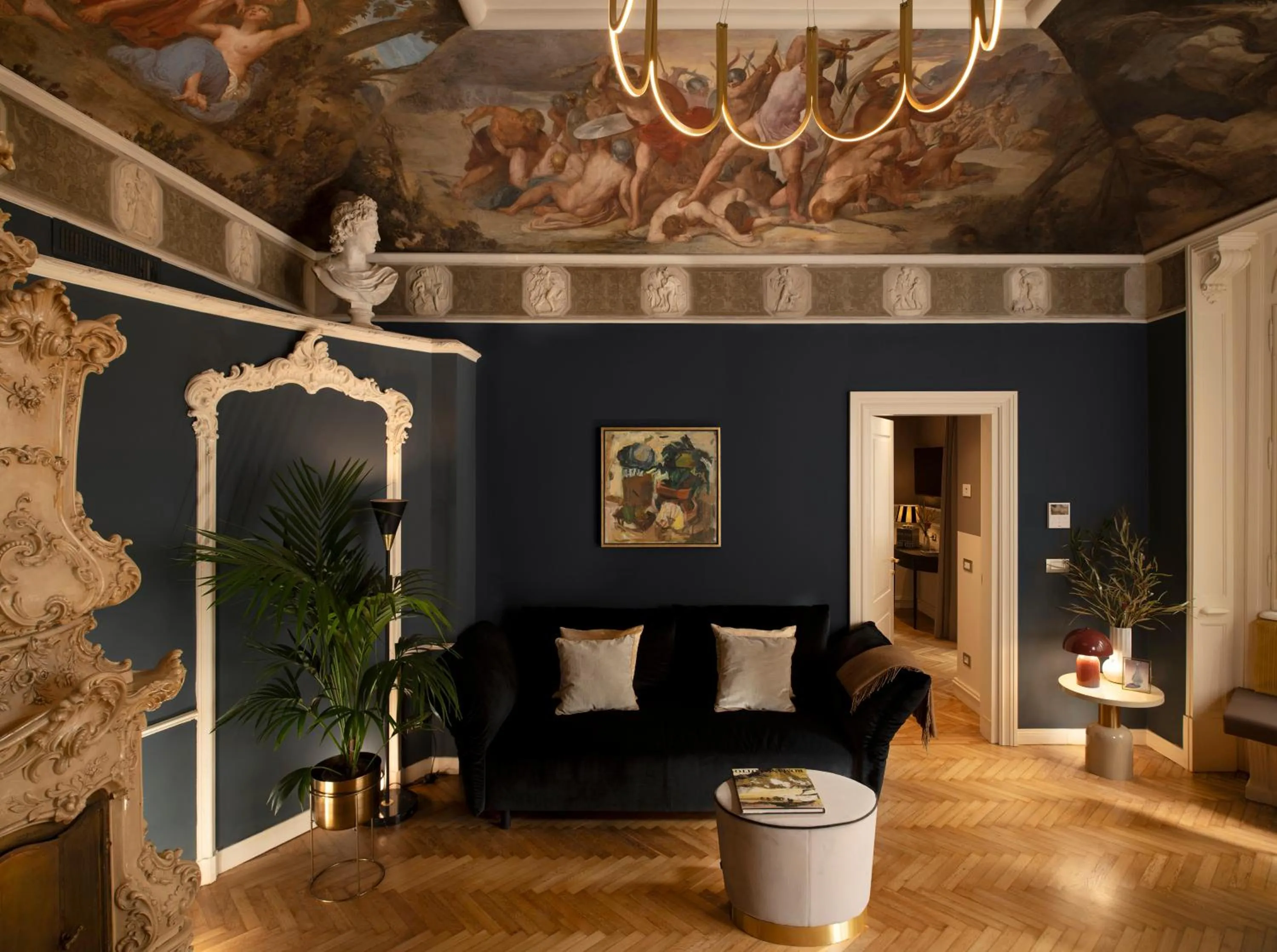 Decorative detail in Elizabeth Unique Hotel | a Member of Design Hotels™