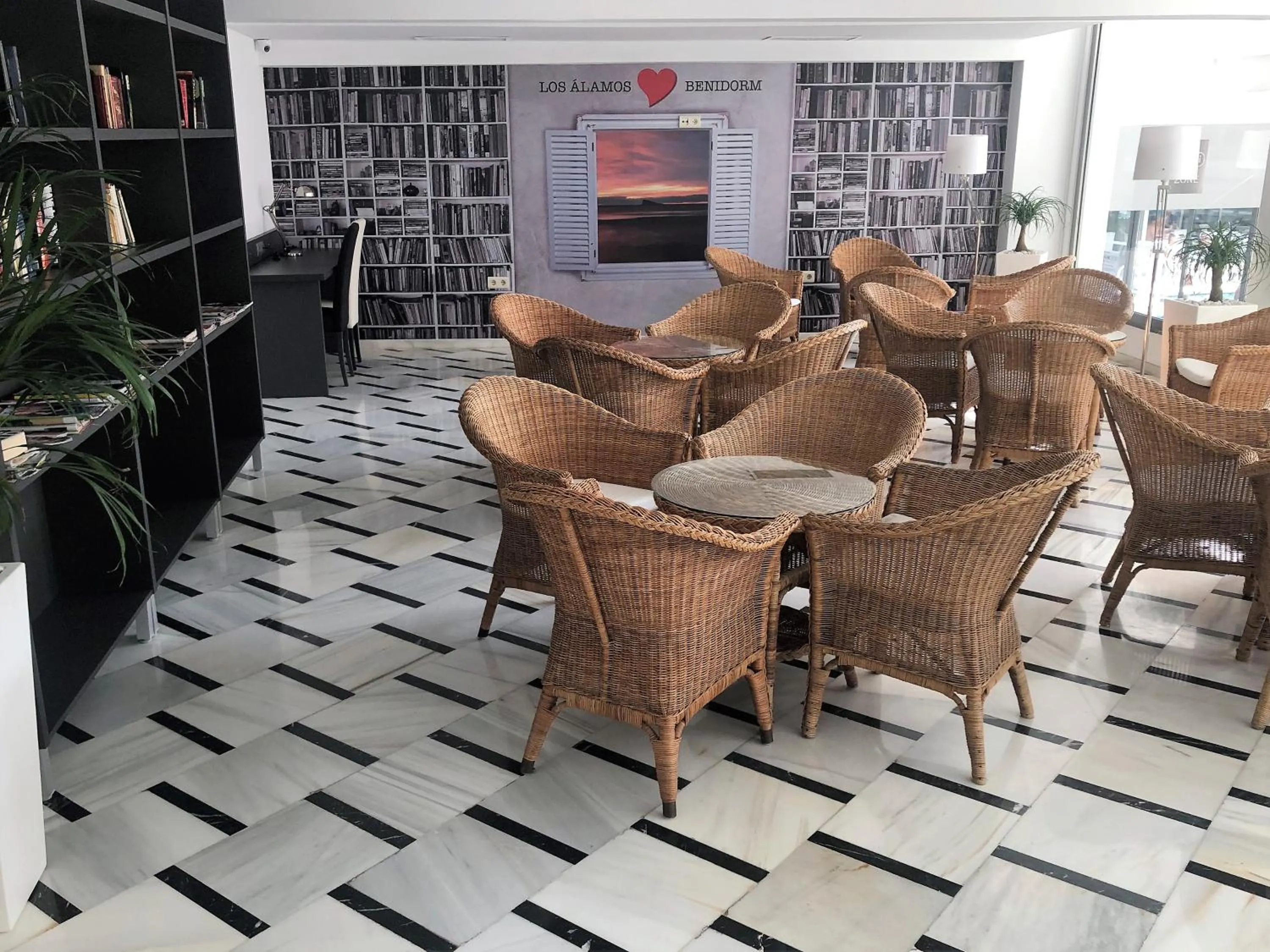 Library in Los Álamos