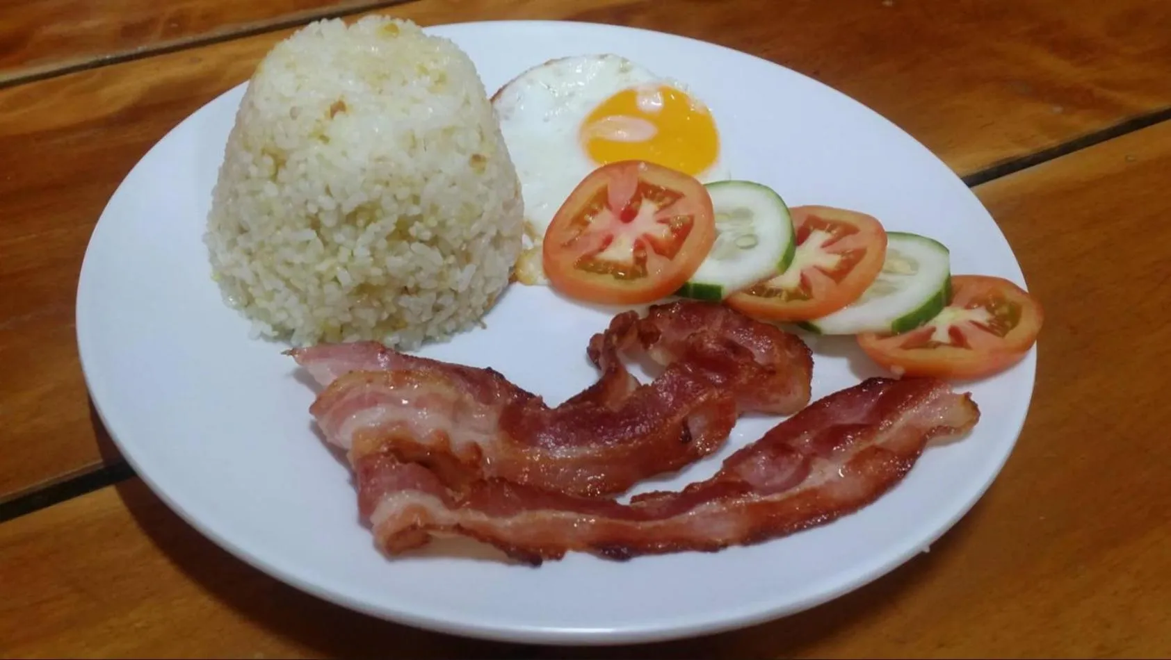 Breakfast in Queen of Isle Cottages and Restaurant