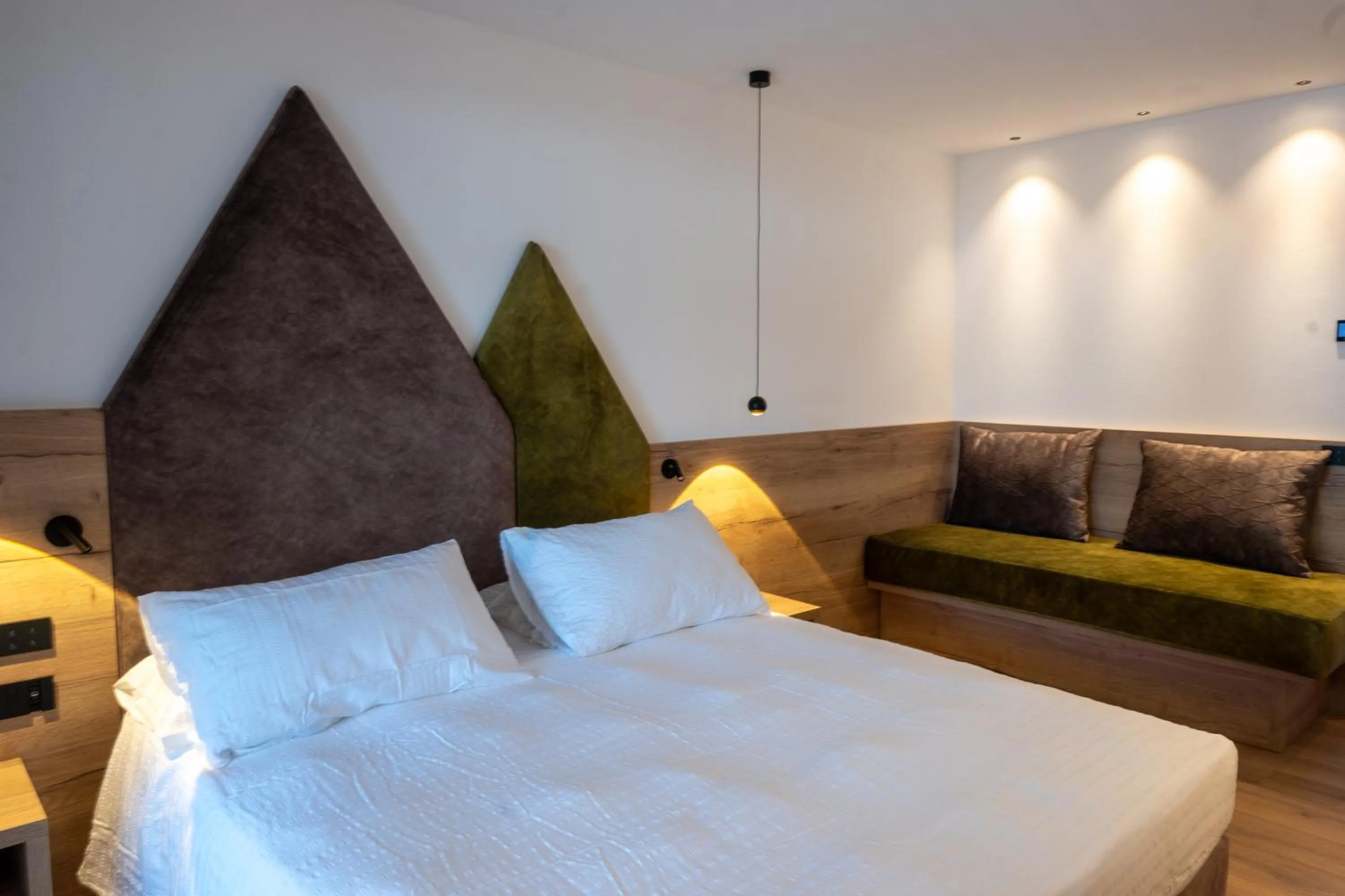 Bed in Monza Dolomites Hotel