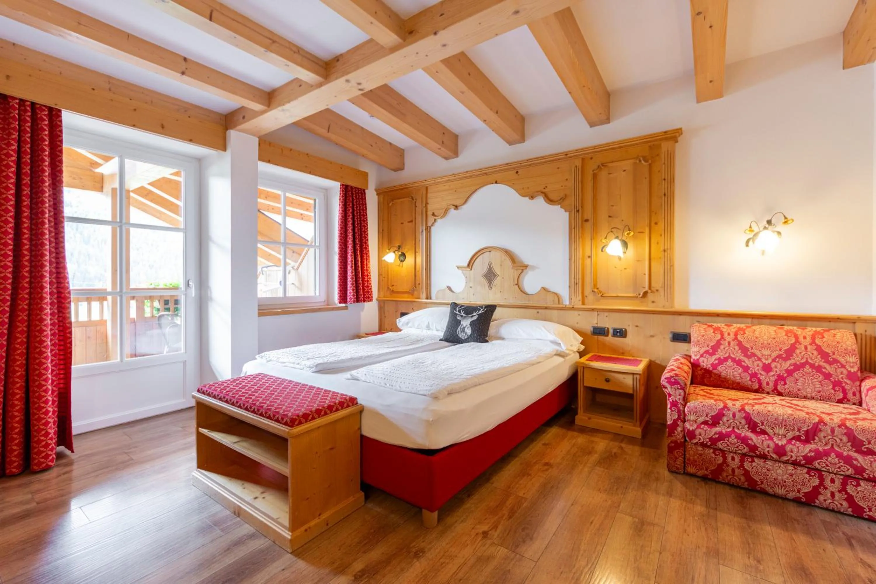 Bed in Monza Dolomites Hotel