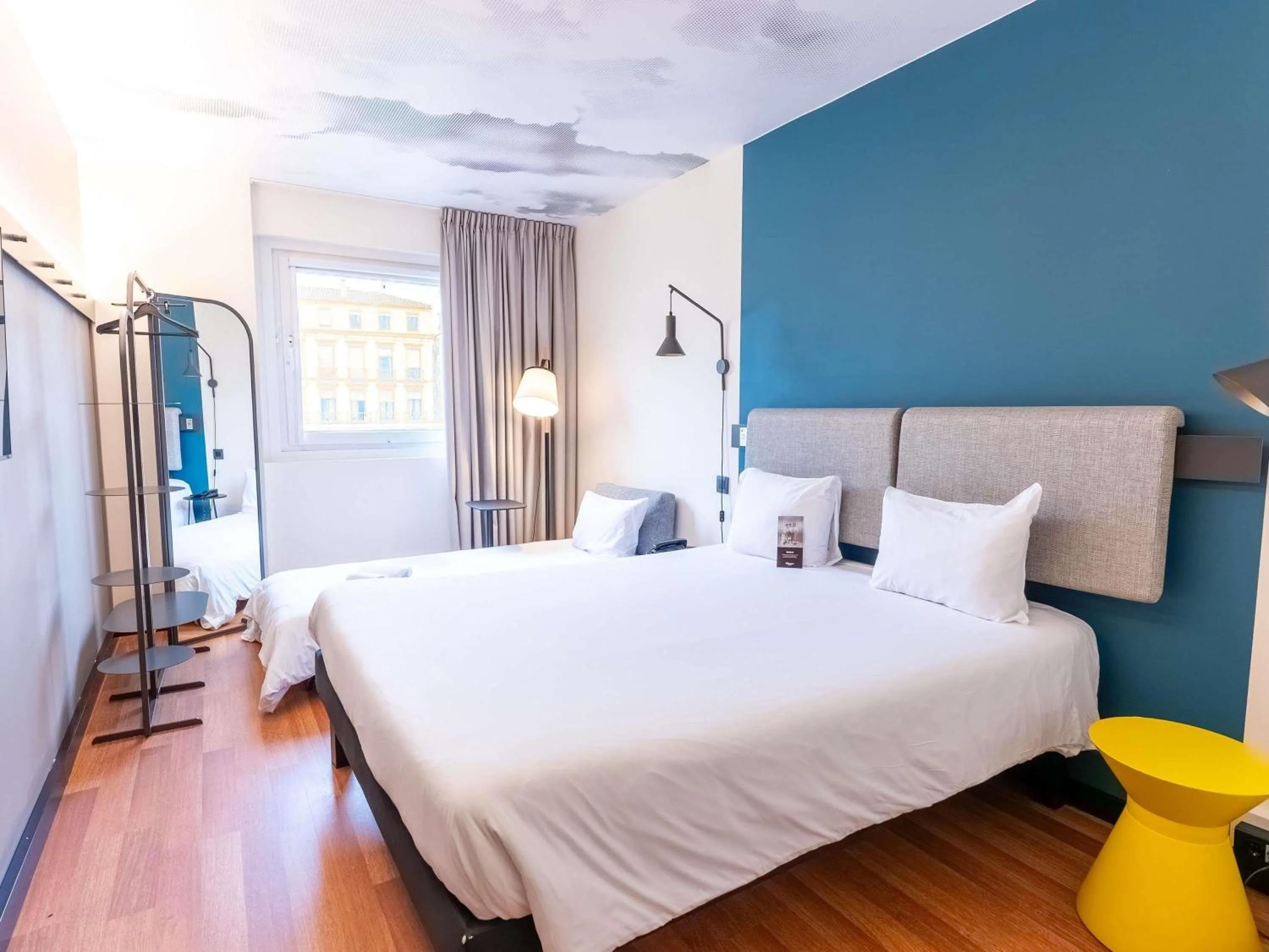 Bedroom, Bed in Ibis Malaga Centro Ciudad