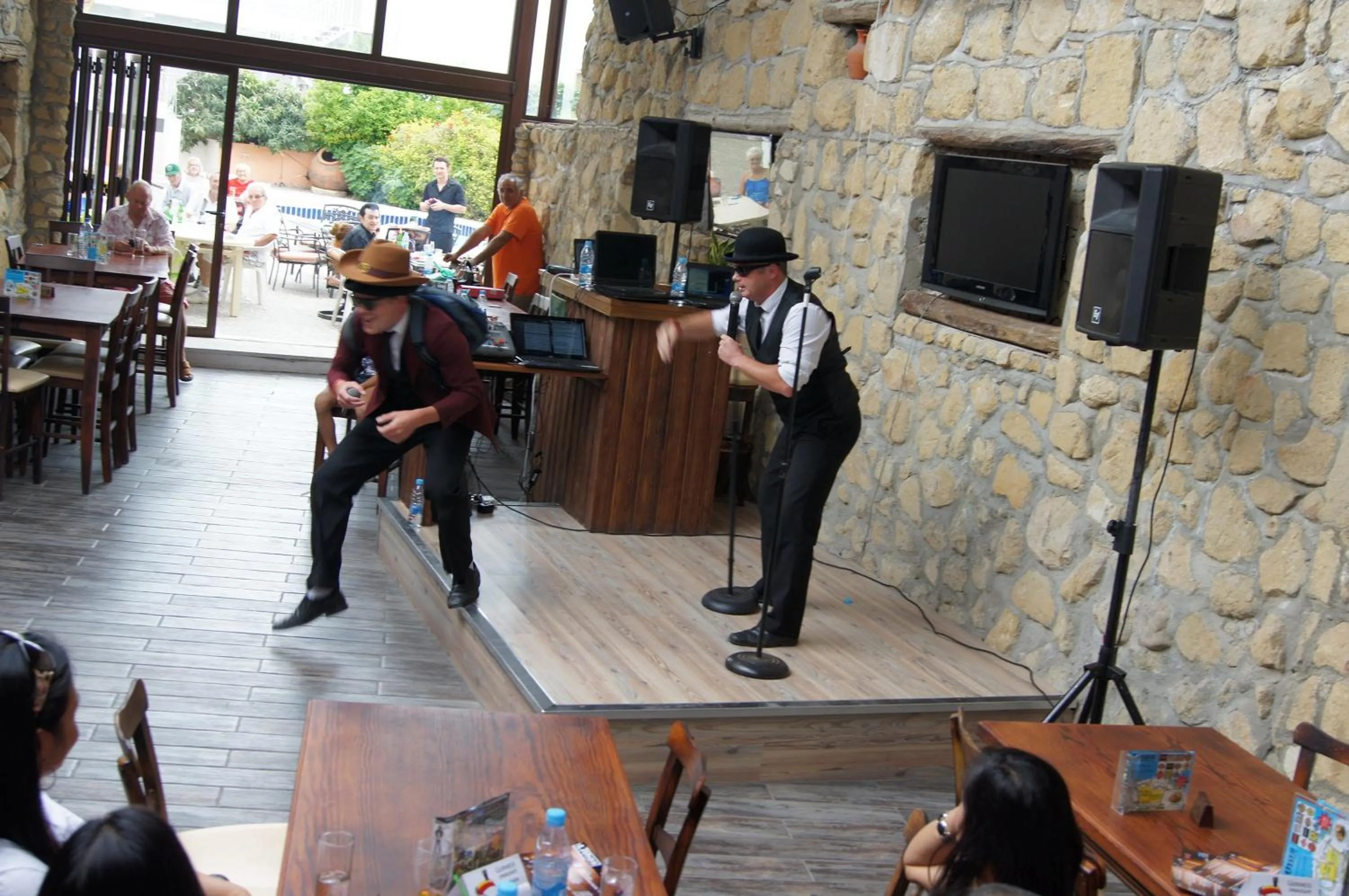 Evening entertainment in Antonis G. Hotel Apartments