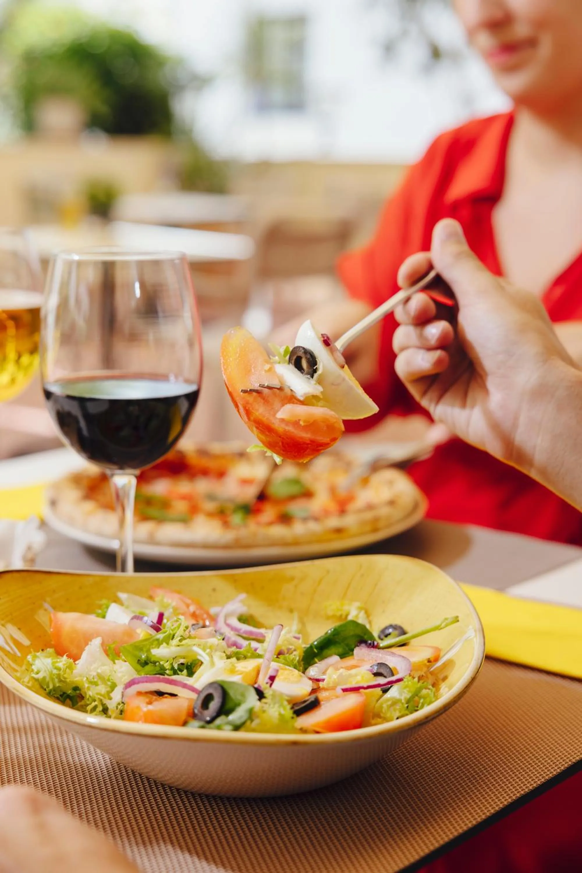 Restaurant/places to eat in Ibis Sevilla