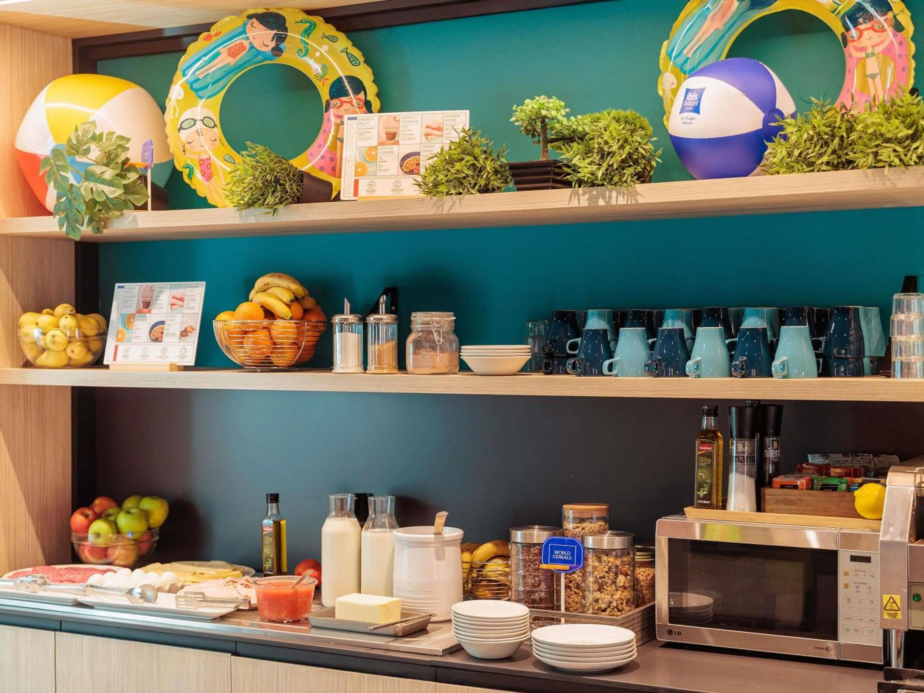 Breakfast in Ibis Budget Valencia Aeropuerto